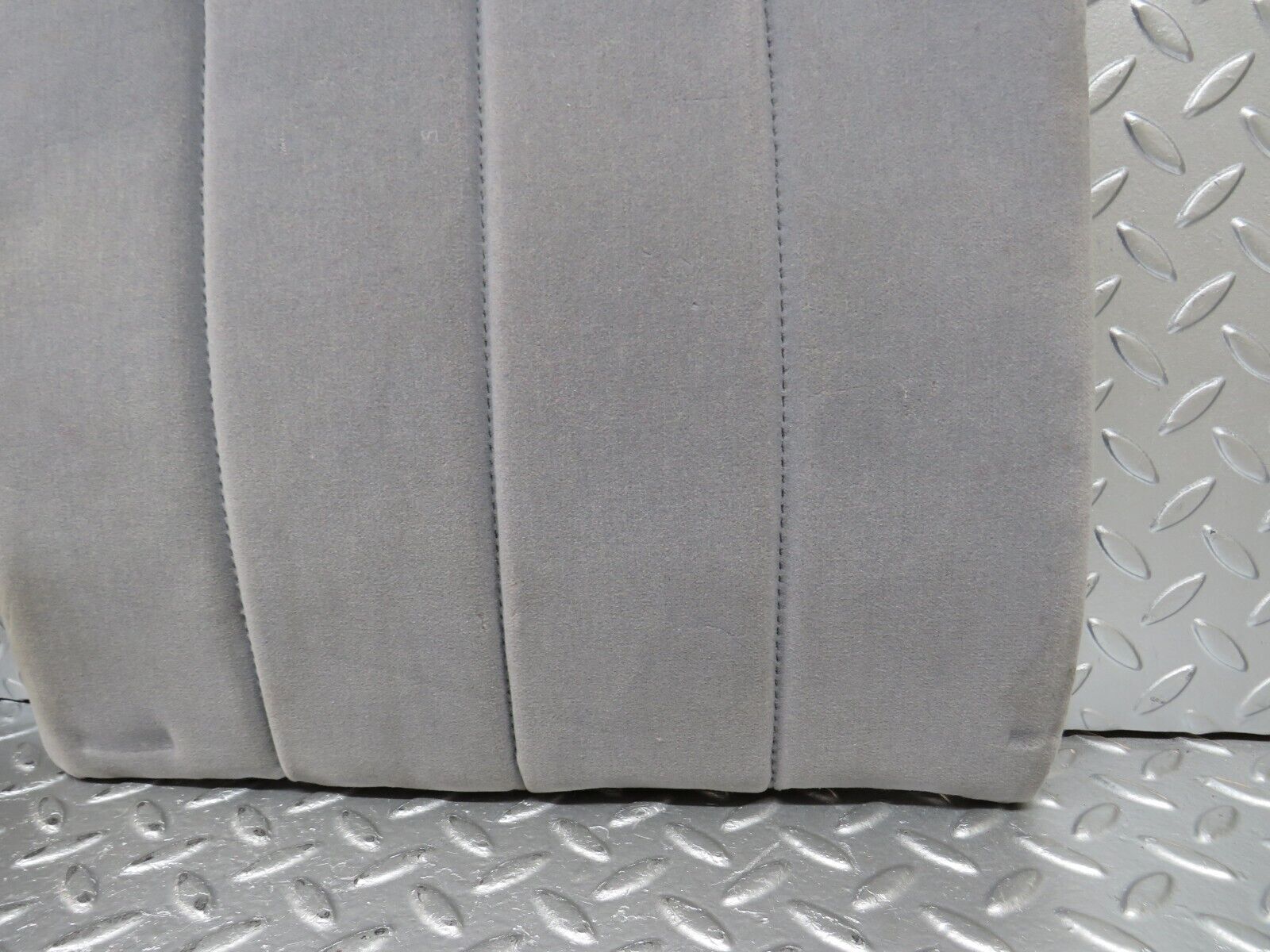 32349 Mercedes-Benz S124 300TE Third Row Seat Bench Grey