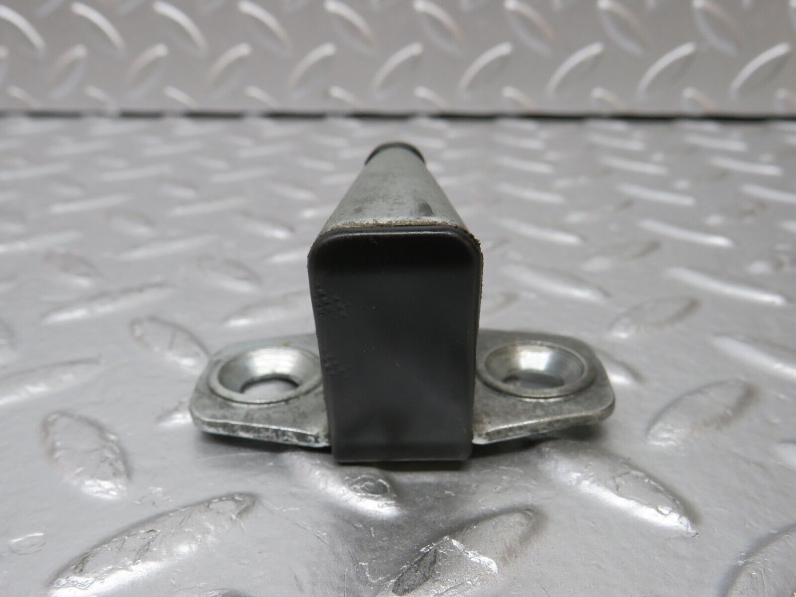 30477 Mercedes-Benz W124 230E Door Lock Latch