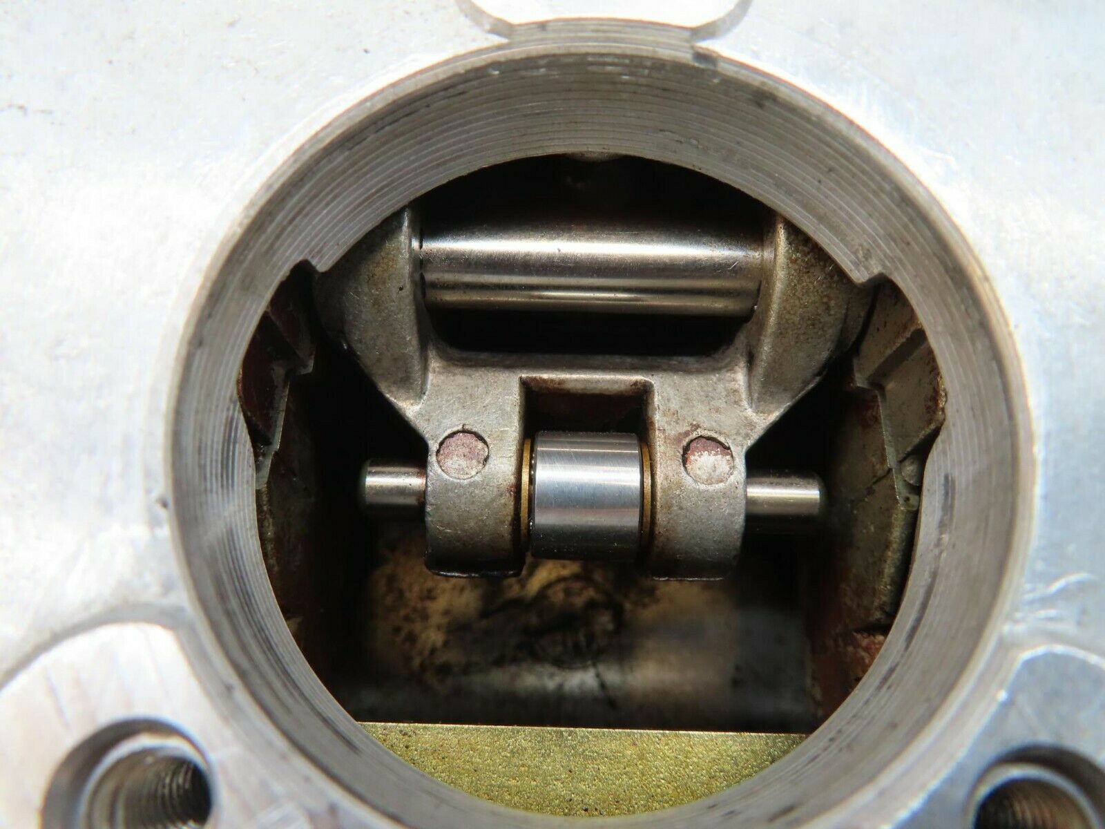 16596 Mercedes-Benz C107 380SLC Air Flow Mass Sensor 0438120114