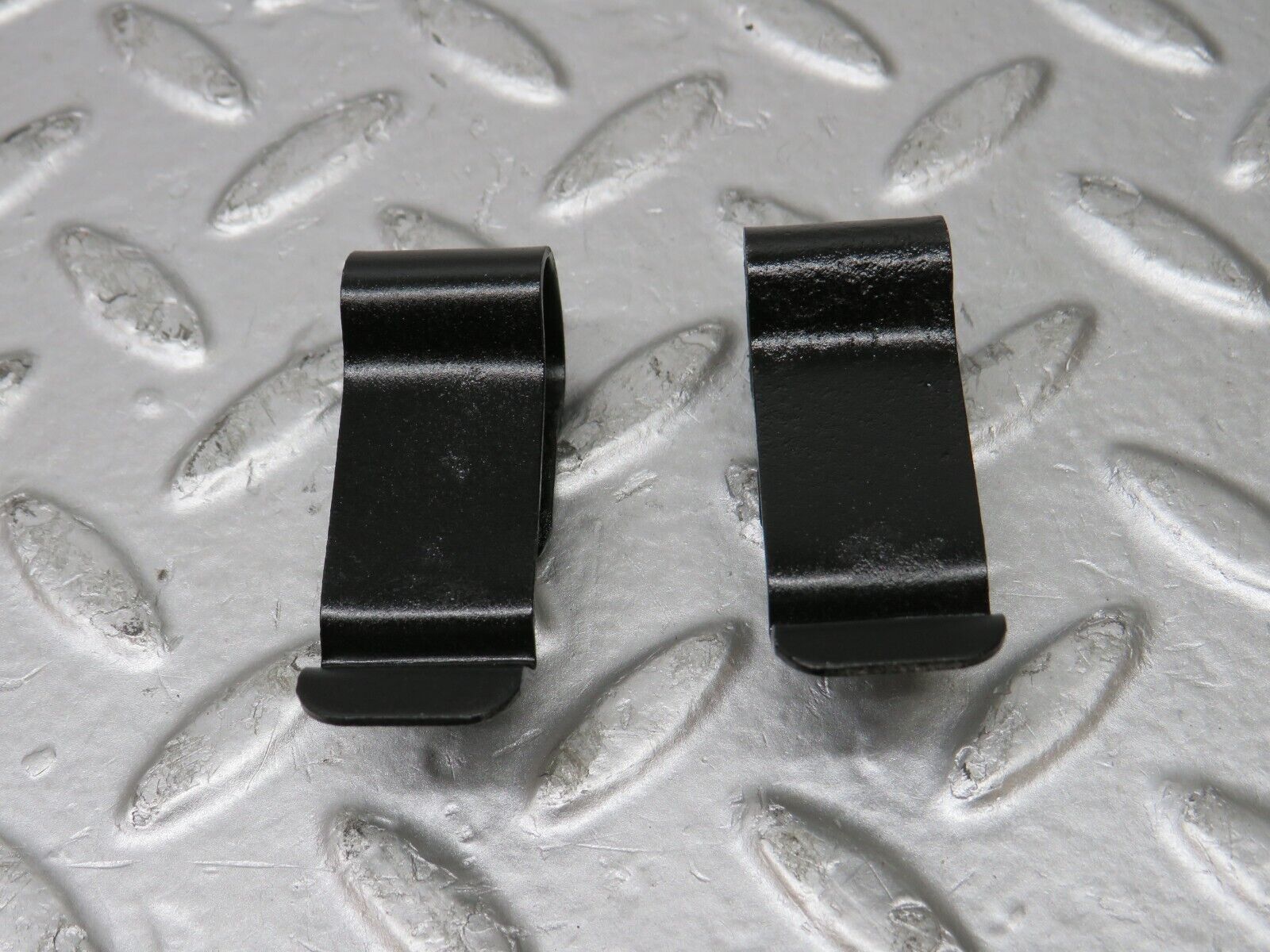 32199 Mercedes-Benz W123 230E Radiator Fan Shroud Cover Holder Set 1265040146