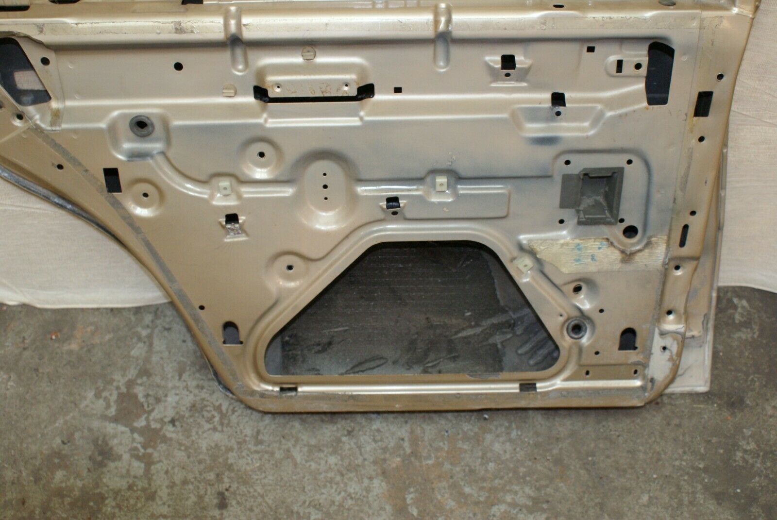 2491 Mercedes-Benz W116 350SE Rear Left Door