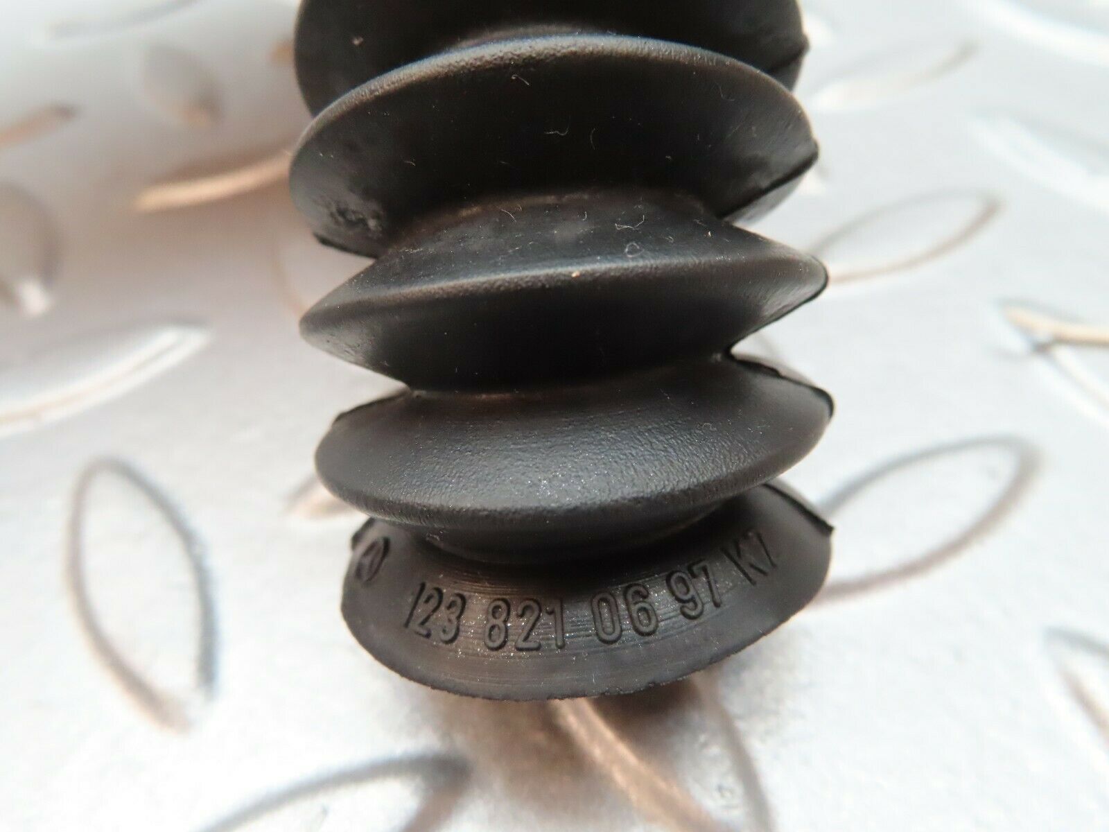 4096 Mercedes-Benz V123 240D LWB Cable Protector For Door 1238210697