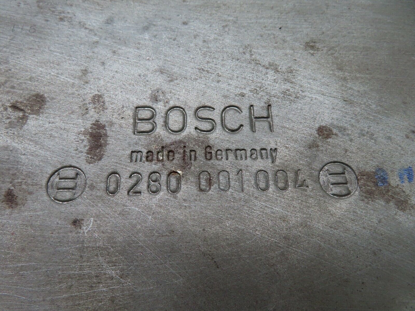 20923 Mercedes-Benz W114 250CE Coupe Engine Control Unit ECU Bosch 0280001004