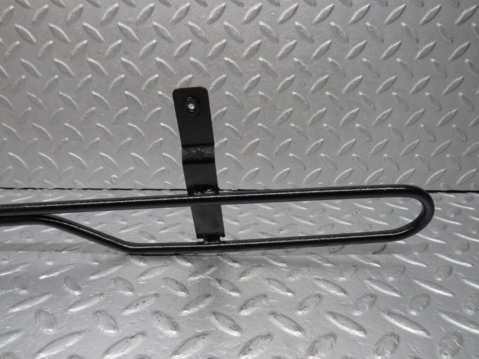 39006 Mercedes-Benz W201 190E 2.6L Oil Cooling Pipe Line