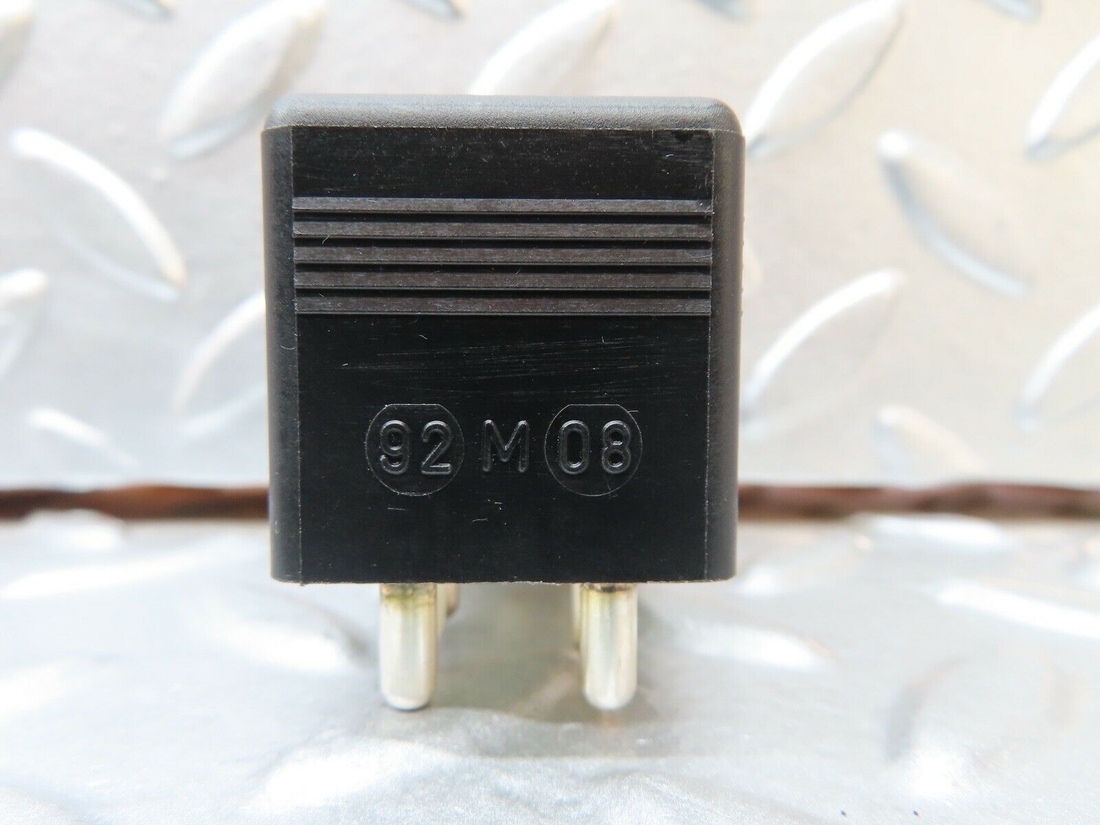 20041 Mercedes-Benz R129 300SL Coupe Auxiliary Fan Relay 0015428219