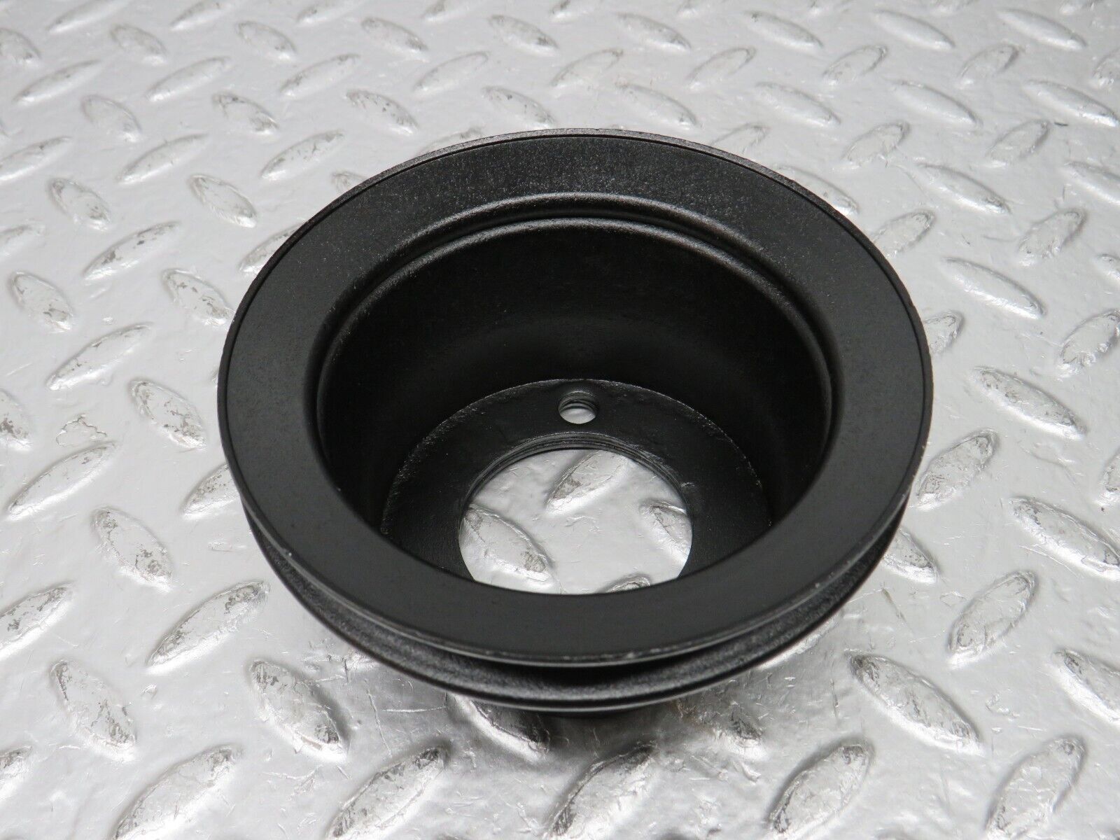 31123 Mercedes-Benz W123 200D Crankshaft Pulley