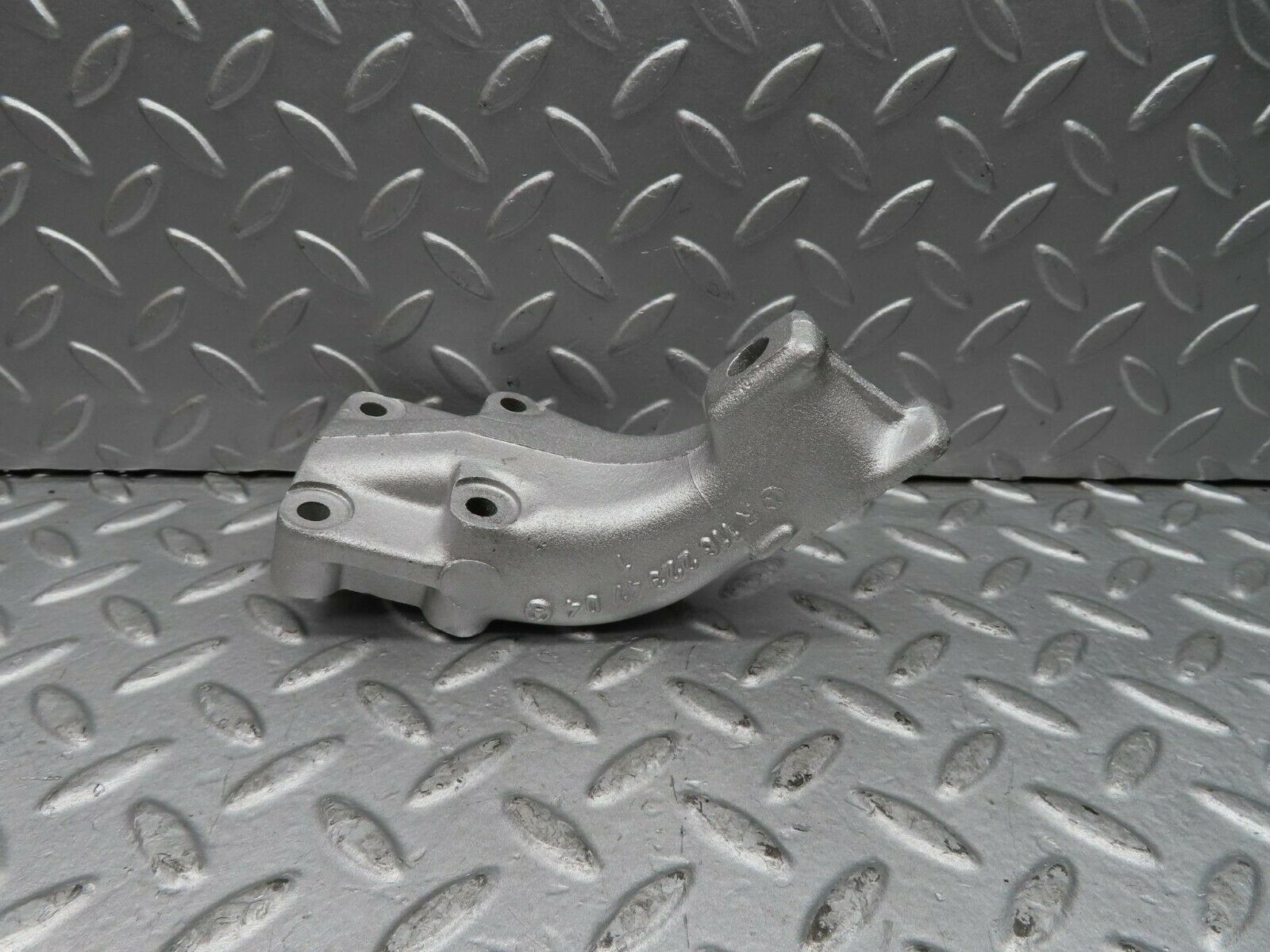 16653 Mercedes-Benz C107 380SLC Engine Mount Bracket Right Side 1162234704