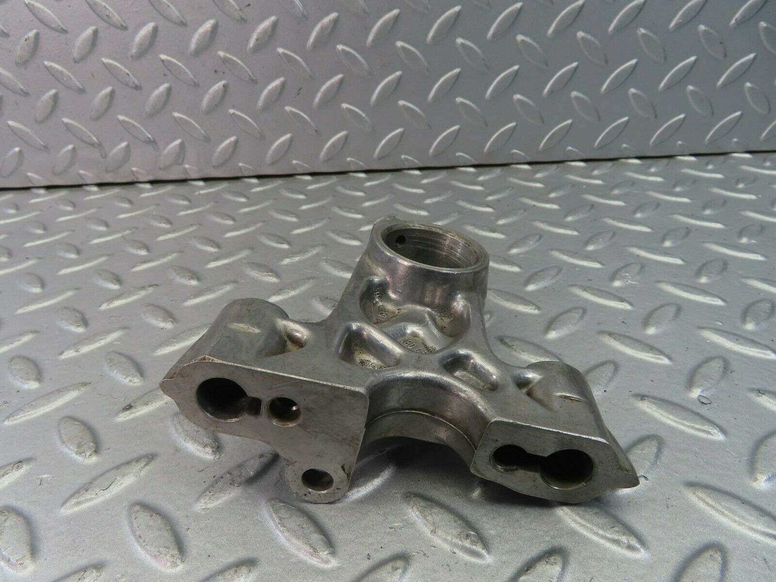 8948 Mercedes-Benz W108 Camshaft Tower Bearing 1800515110