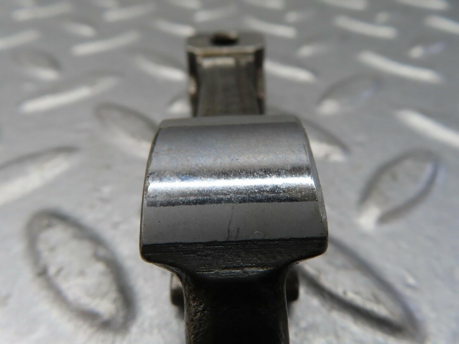 13372 Mercedes-Benz W111 230S Valve Rocker Arm With Retaining Spring