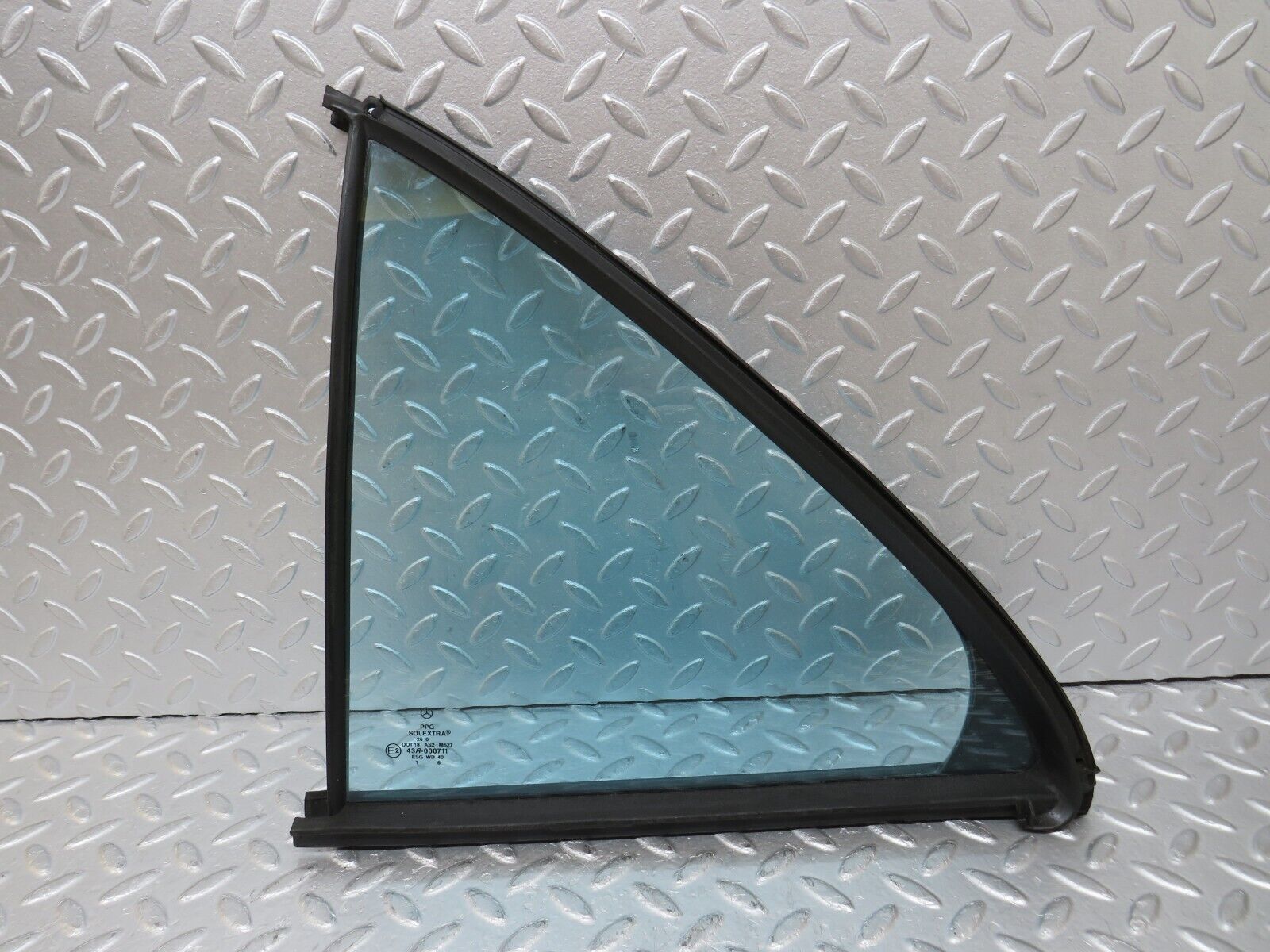 35061 Mercedes-Benz W210 320E Rear Left Quarter Window Glass 2107340124