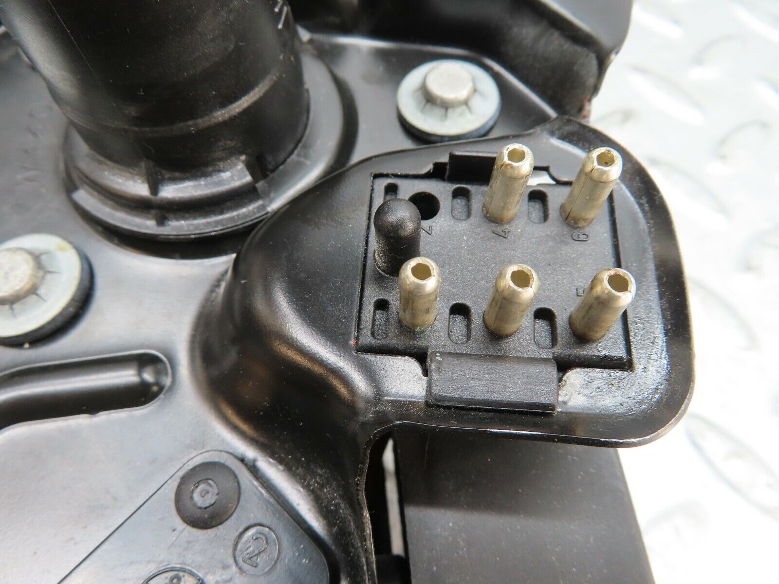 19431 Mercedes-Benz C140 CL420 Coupe Sunroof Motor Bosch 1407800007