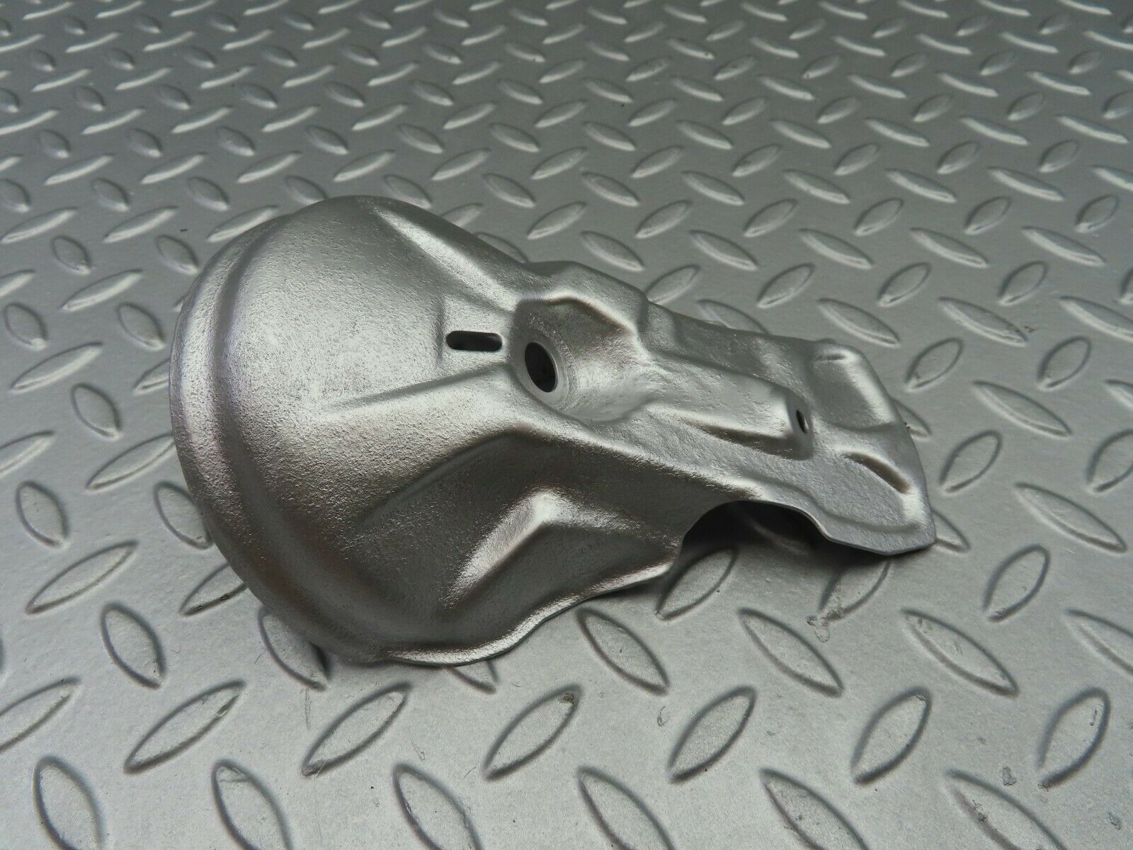 6798 Mercedes-Benz S124 E220 Wagon Engine Mount Bracket Heat Shield Cover