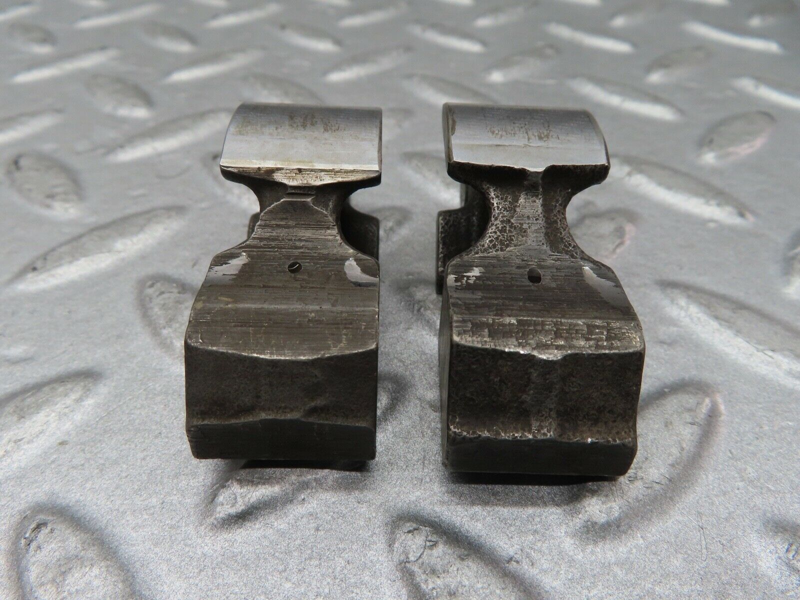 16954 Mercedes-Benz C123 280CE Coupe Valve Rocker Arm With Retaining Spring