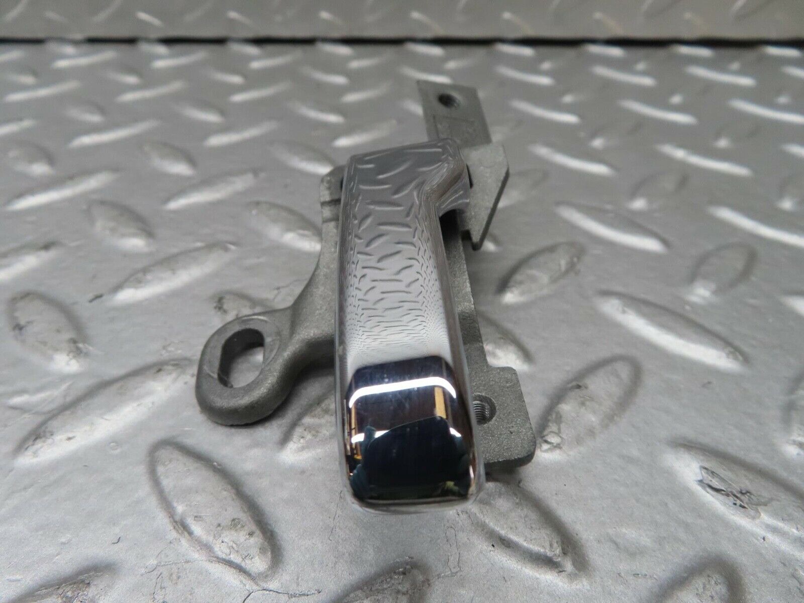 7042 Mercedes-Benz W123 230E Left Interior Door Handle1237600161