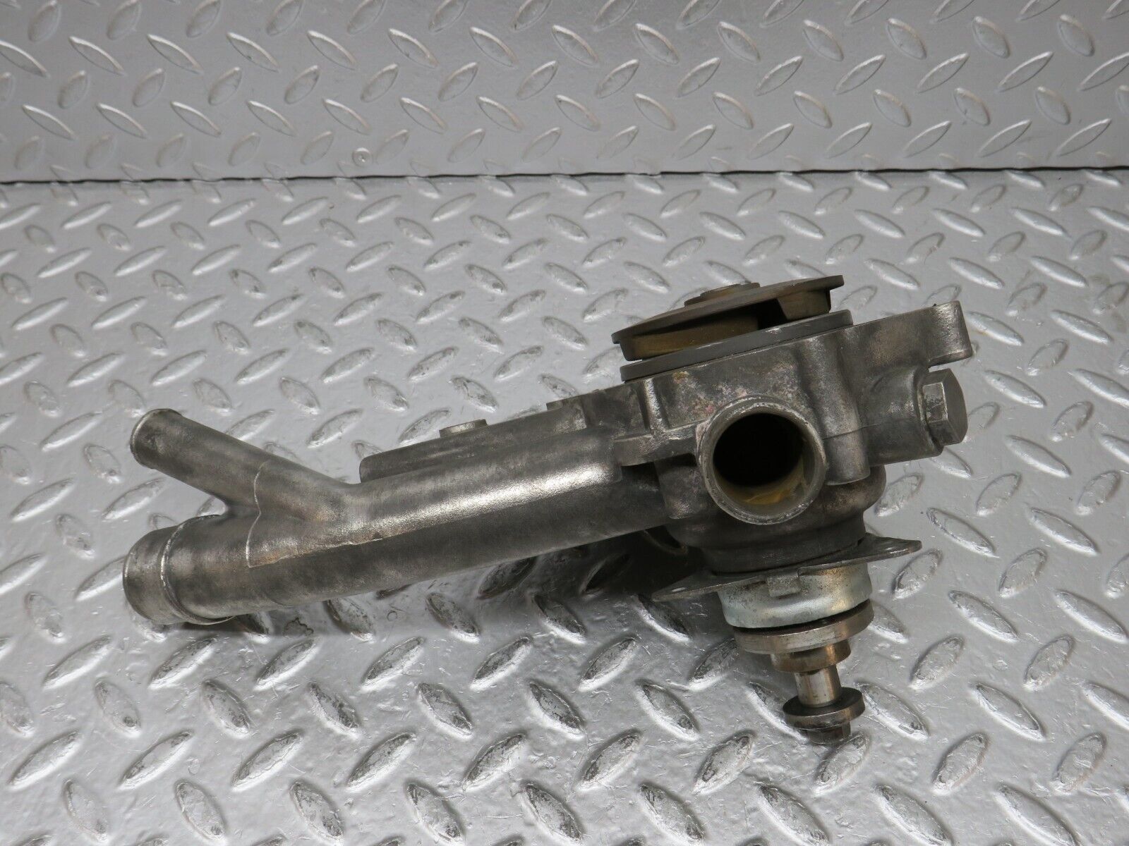 31844 Mercedes-Benz W201 190LE 1.8L Water Pump