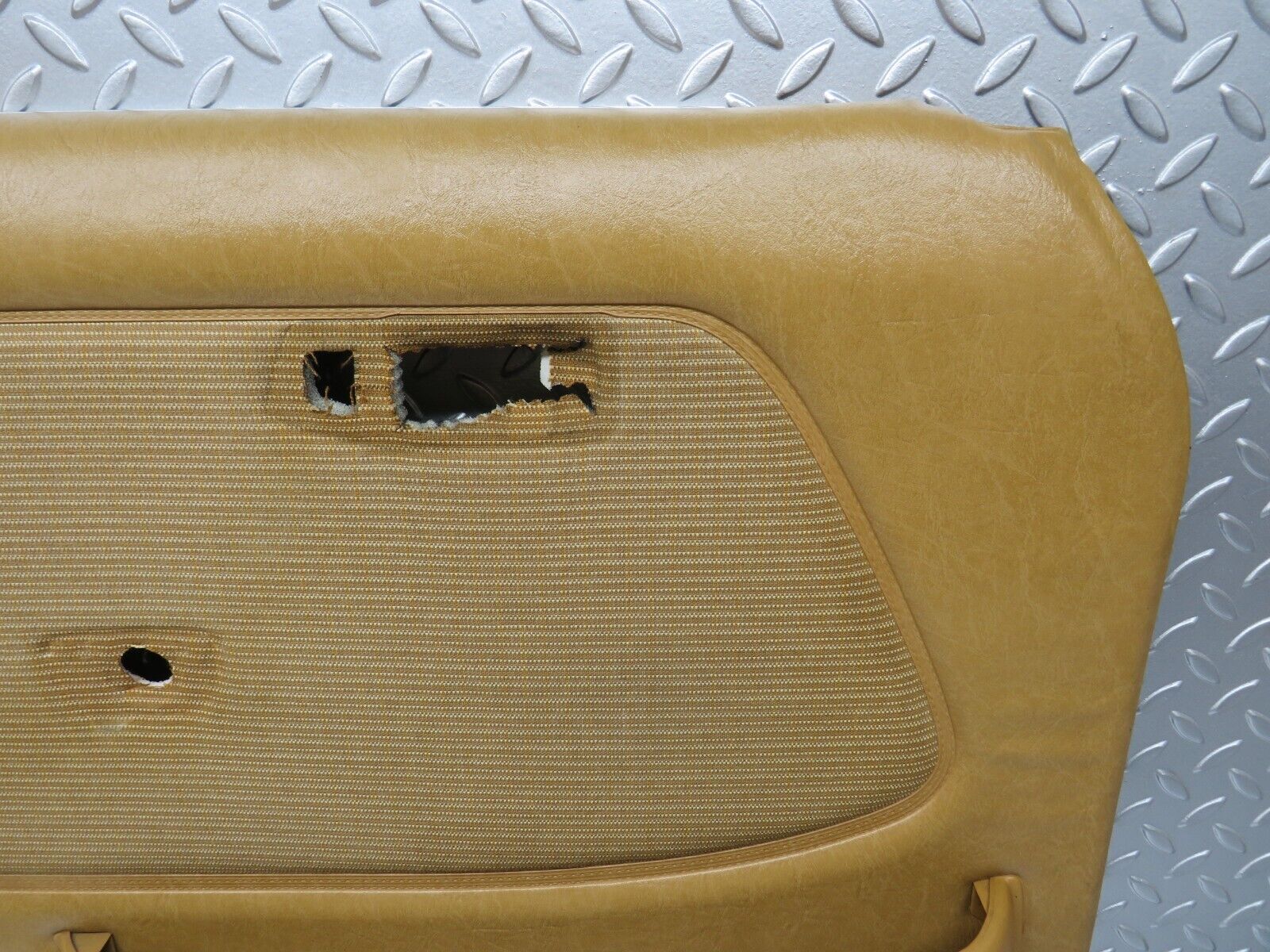 27131 Mercedes-Benz W123 280E Front Left Door Card