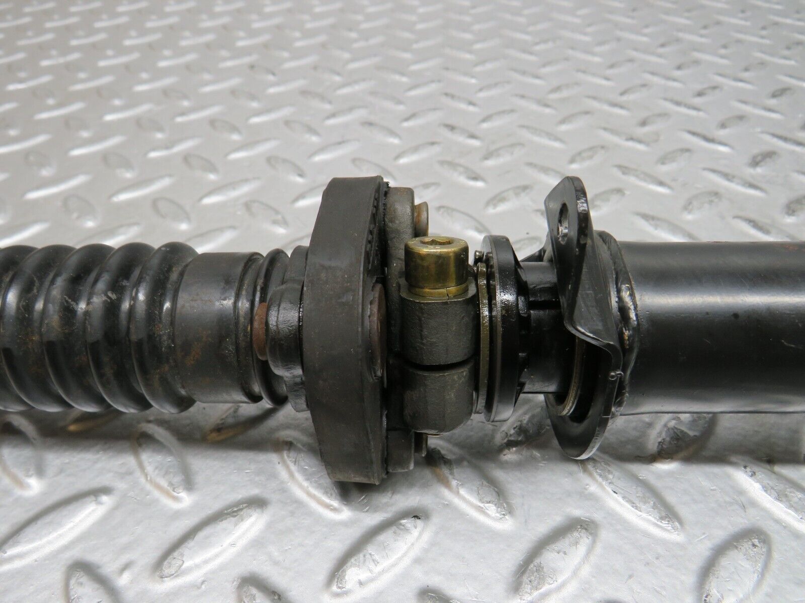 28598 Mercedes-Benz W123 230E Steering Column