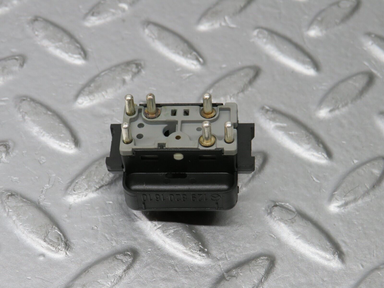 38400 Mercedes-Benz R129 280SL Coupe Roof Switch 1298201610