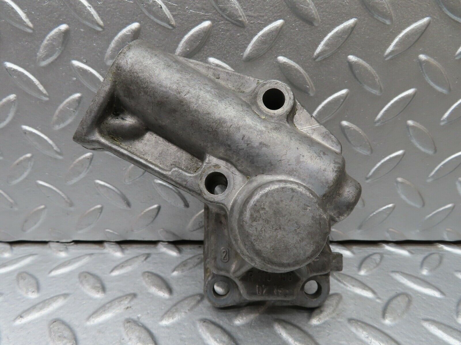 20358 Mercedes-Benz W114 280CE Coupe Ignition Distributor Housing 1101580215