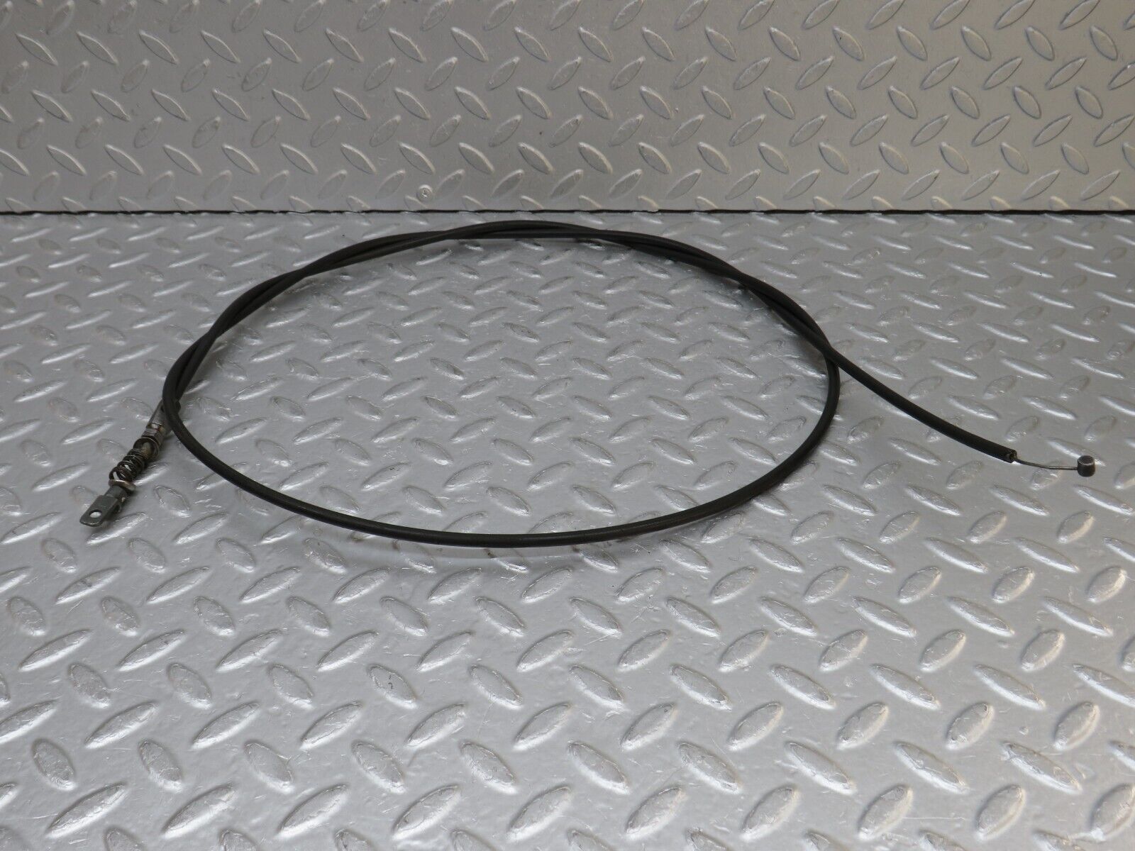 37541 Mercedes-Benz W109 300SEL Heater Hose Pipe 1098310494