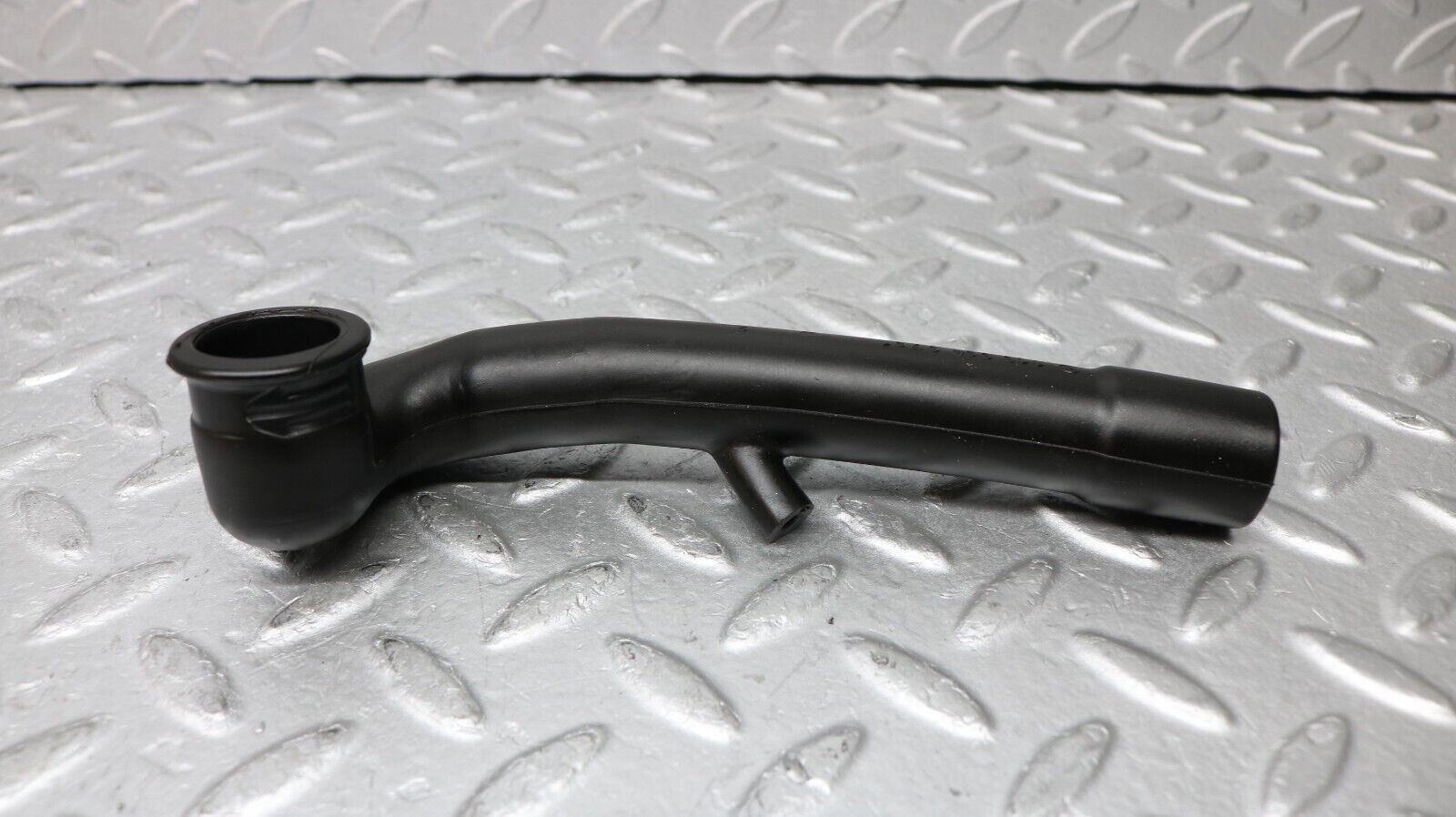 37222 Mercedes-Benz C126 420SEC Coupe Air Intake Pipe Hose 1160940791