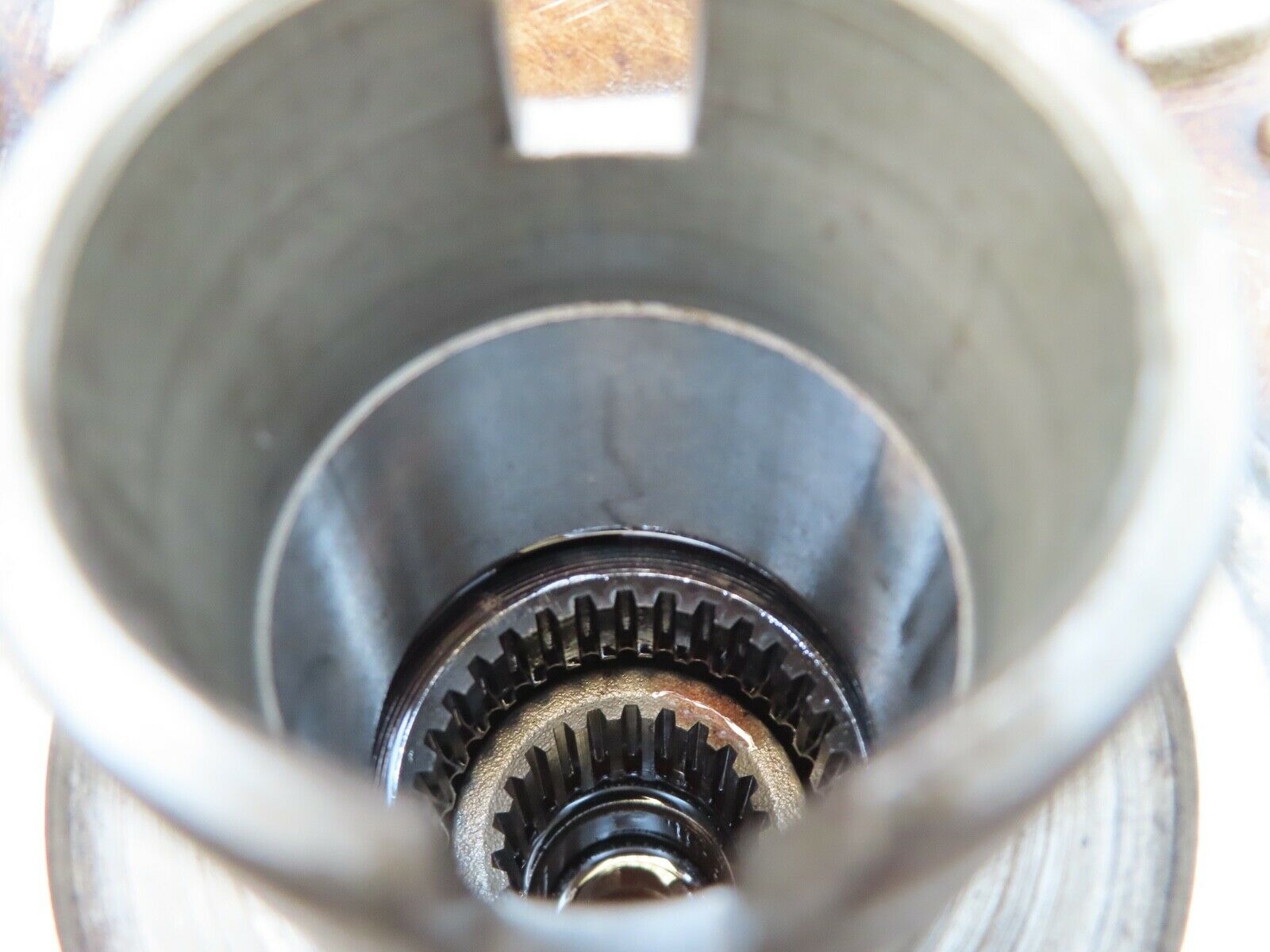 17039 Mercedes-Benz C123 280CE Coupe Torque Converter 1262500902