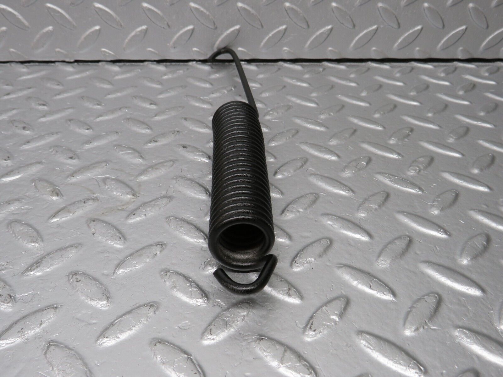 40436 Mercedes-Benz W110 230 Bonnet Hinge Spring