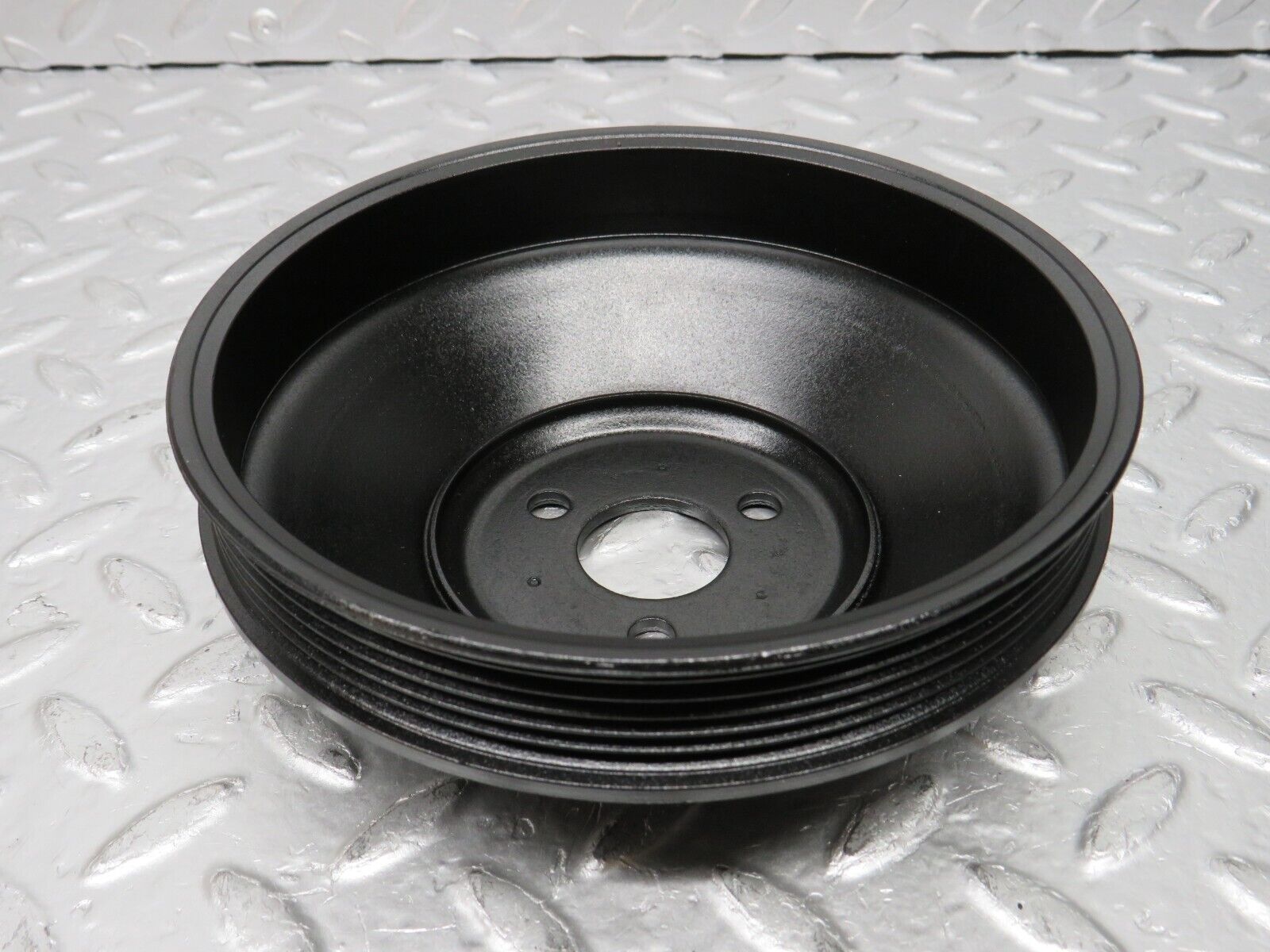 30967 Mercedes-Benz W124 230E Power Steering Pulley 2014600479