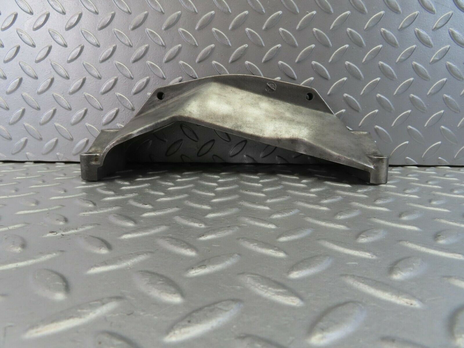 10040 Mercedes-Benz C123 230CE Coupe Cover Oil Sump 1020110095