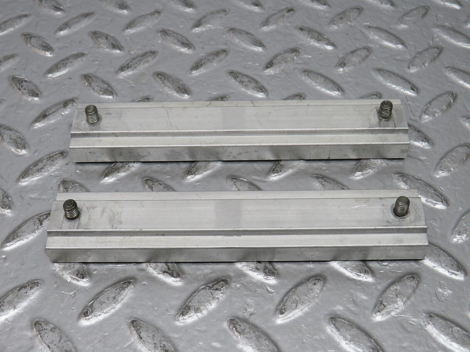 32381 Mercedes-Benz S124 300TE Wagon Window Regulator Holder Accessories