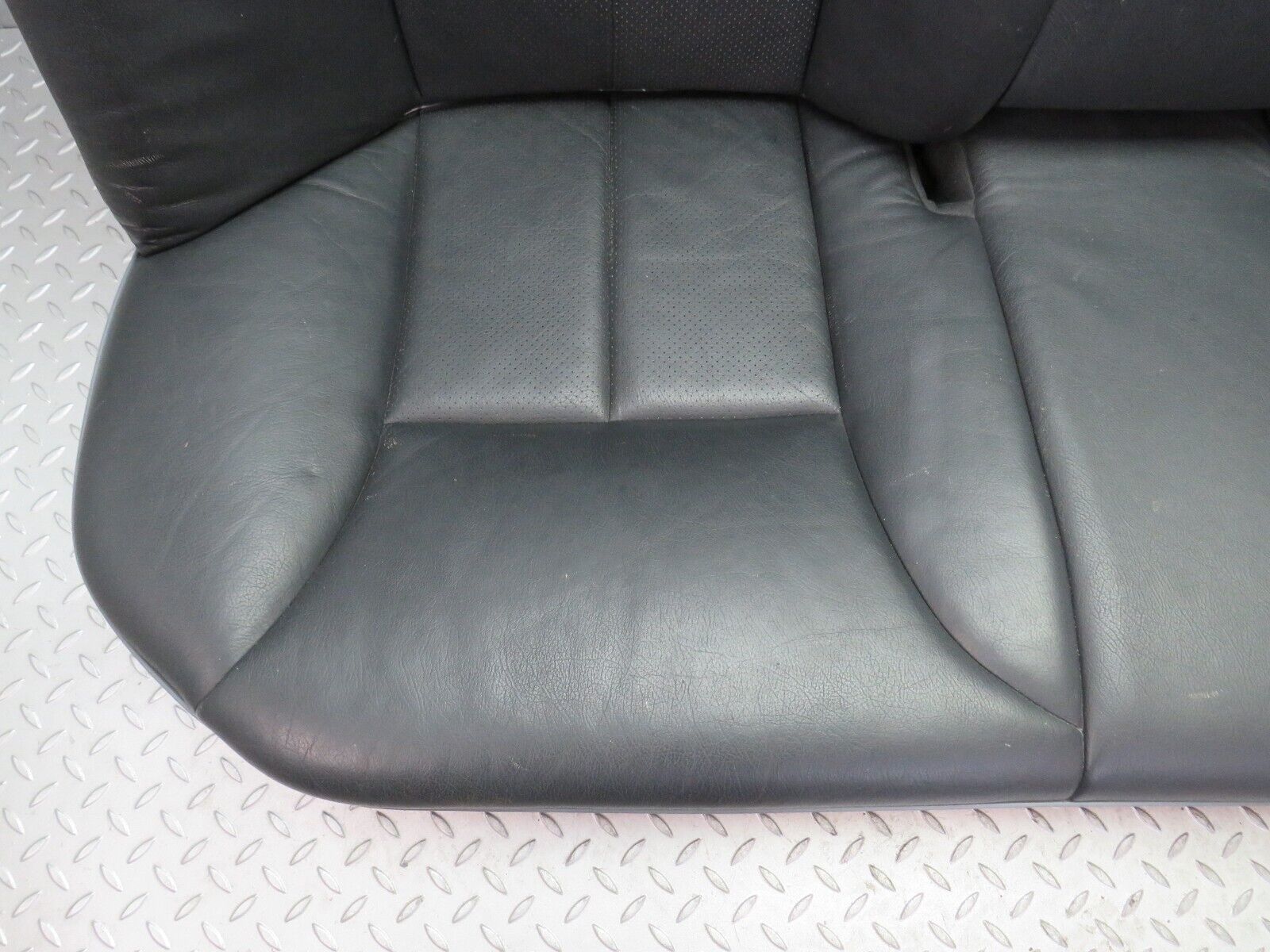 34724 Mercedes-Benz W210 320E Rear Seat Black Leather 2109200250 2109201716