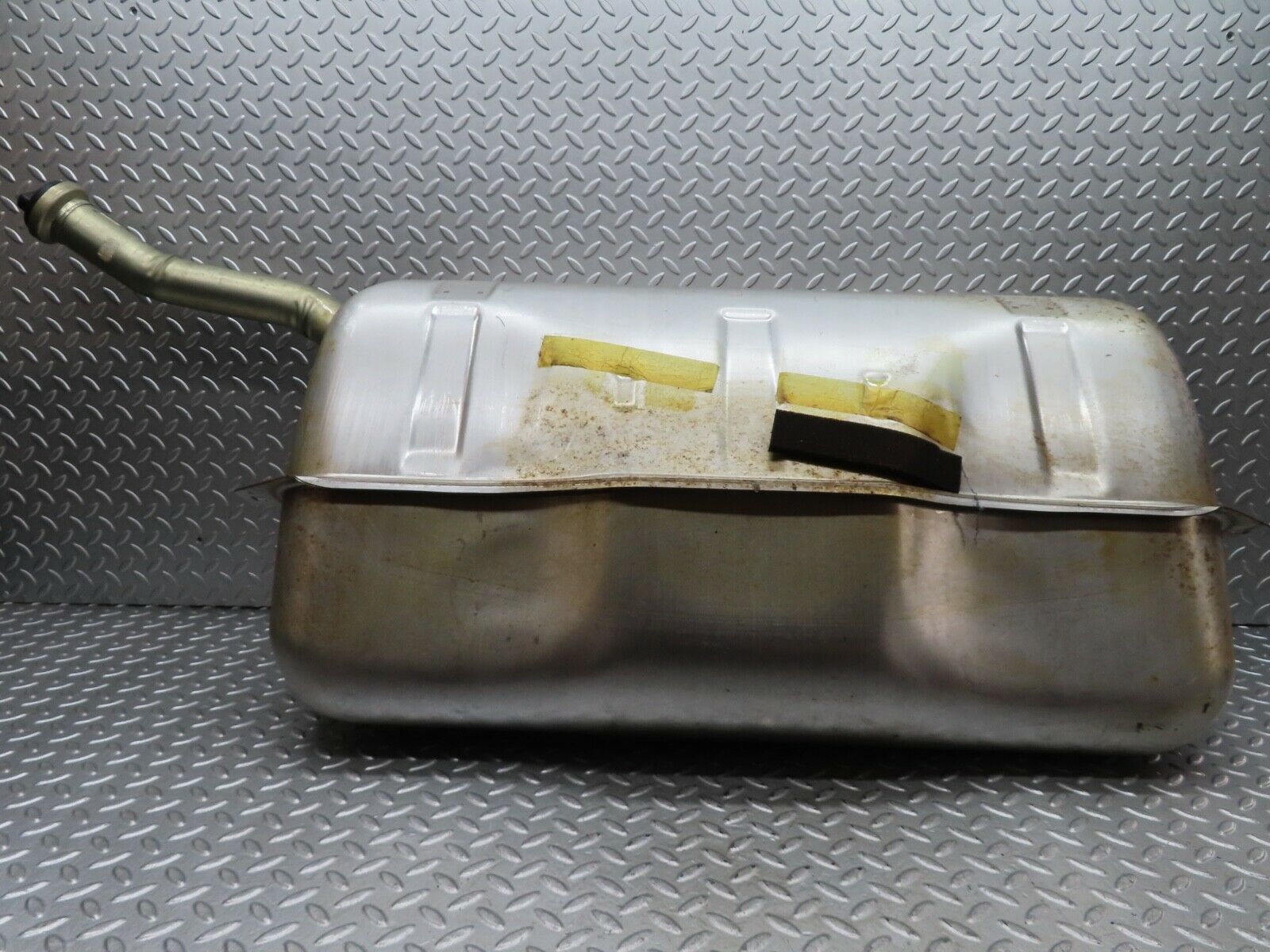 19561 Mercedes-Benz C140 CL420 Coupe Fuel Tank 1404703101