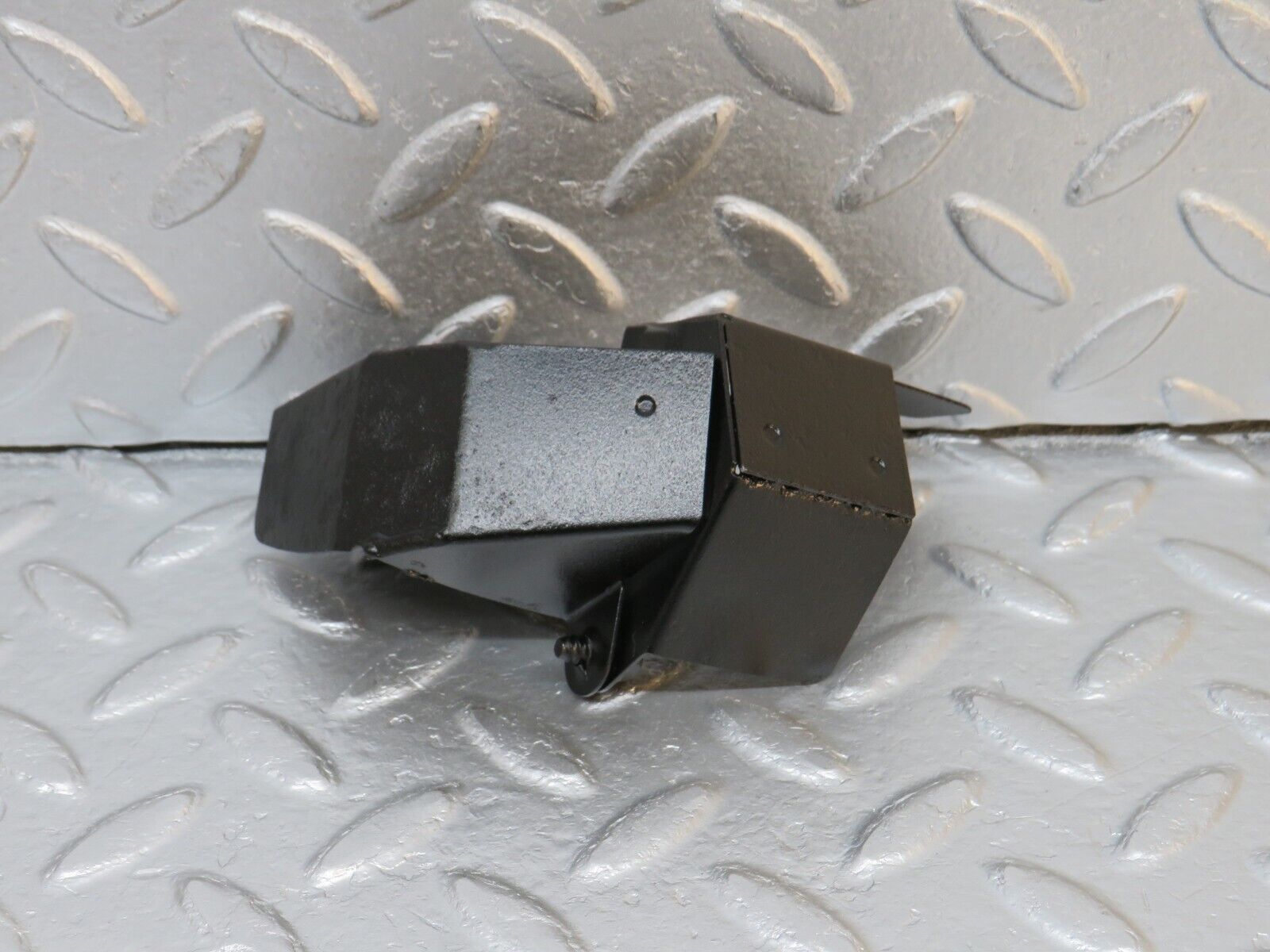 39734 Mercedes-Benz R129 320SL Coupe Steering Box Joint Cover