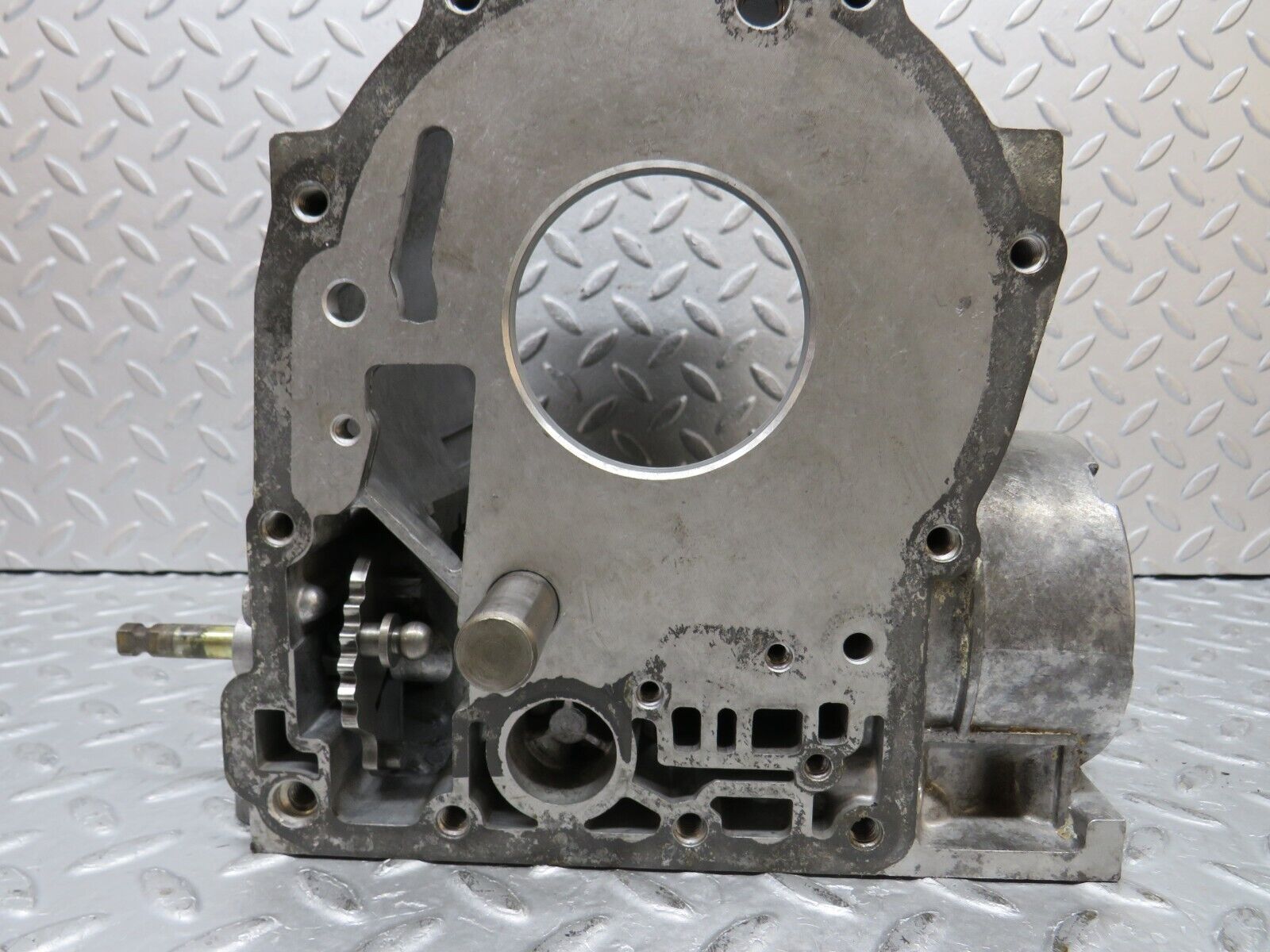 37679 Mercedes-Benz W109 300SEL Automatic Gearbox Housing 1152712601 1092701201