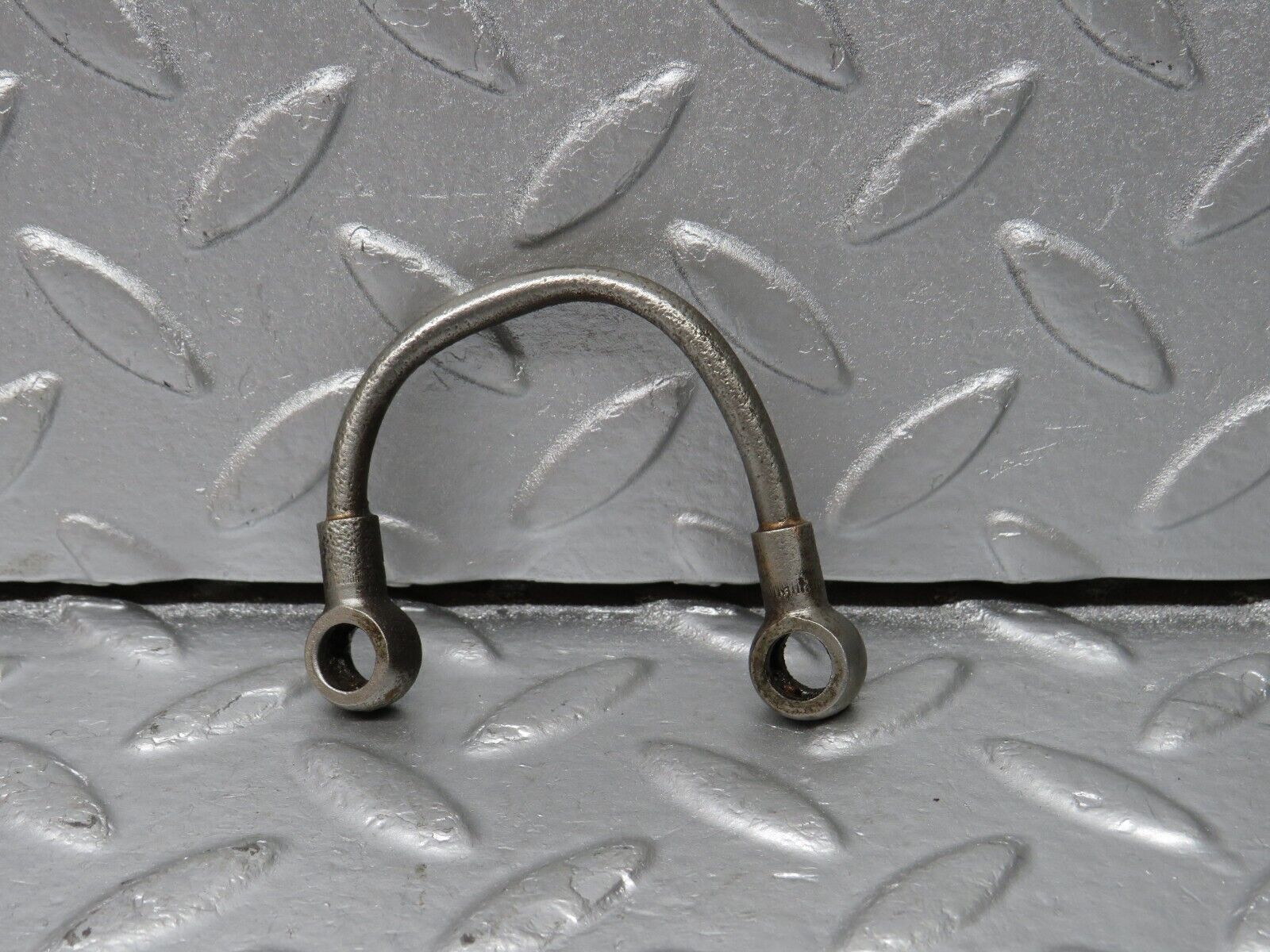 40514 Mercedes-Benz W110 230 Thermostat Housing Coolant Pipe