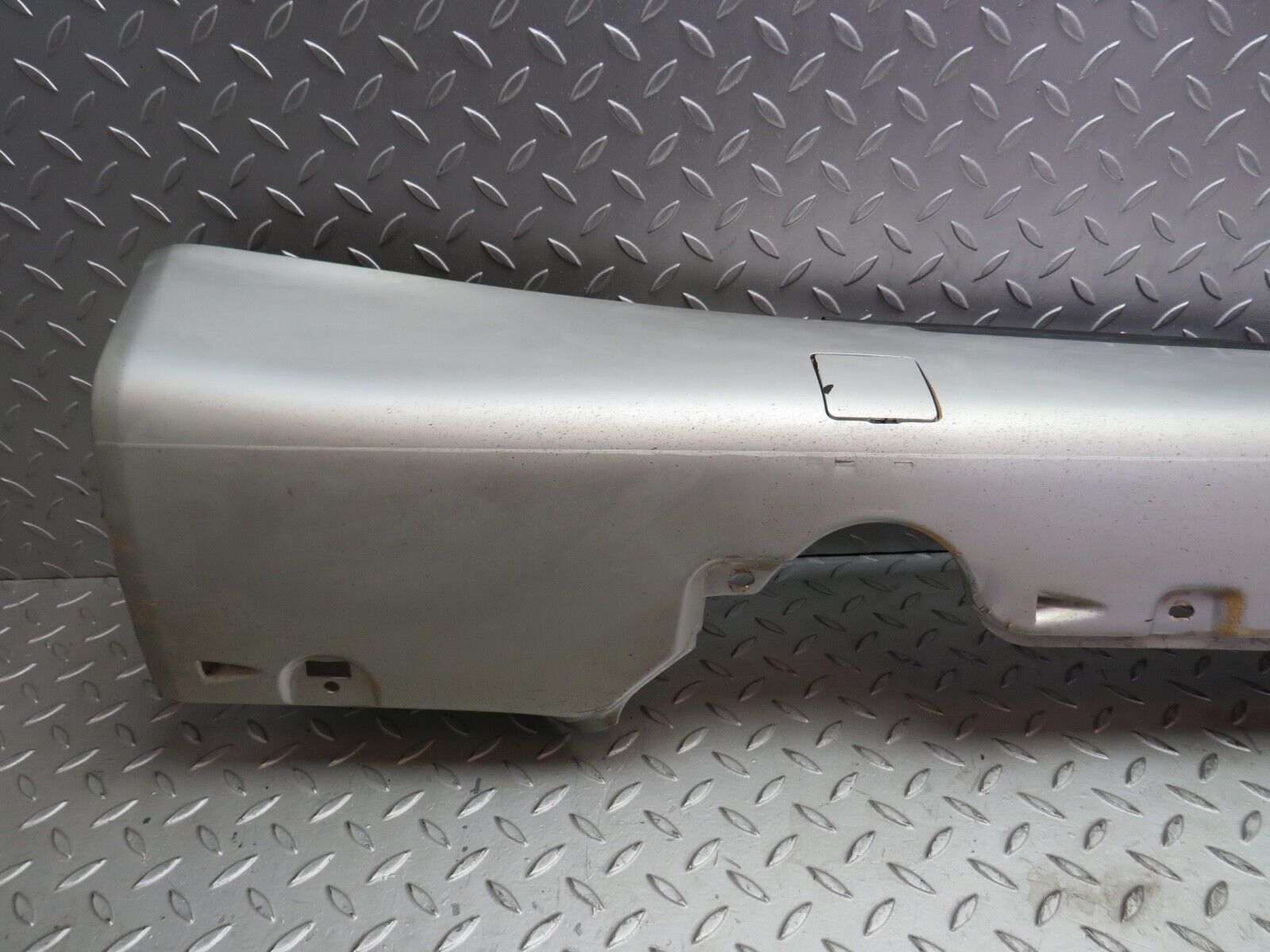 39541 Mercedes-Benz R129 320SL Coupe Side Skirt Left Side 1296902740