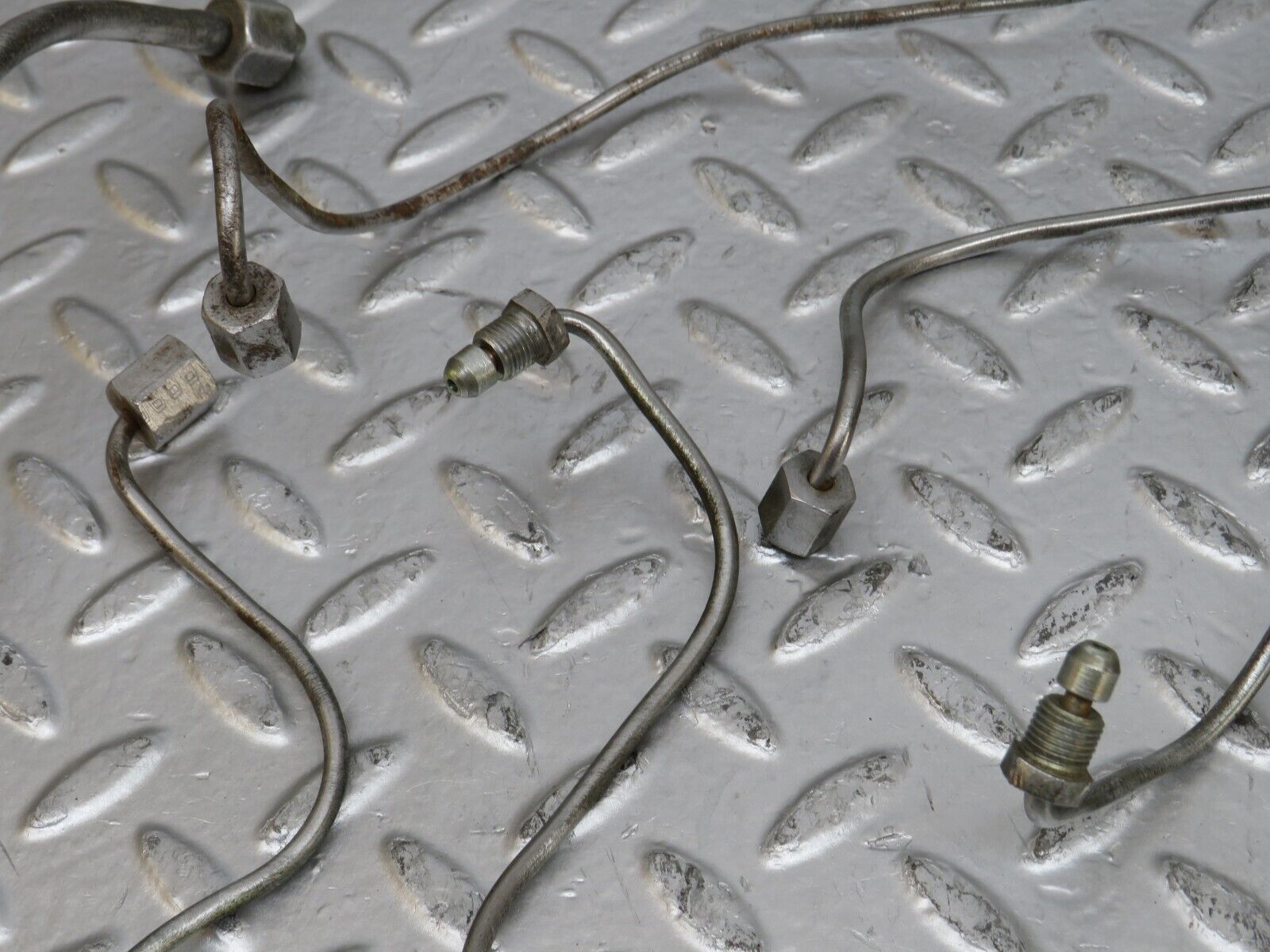 26267 Mercedes-Benz W116 450SE Fuel Line Hose Set