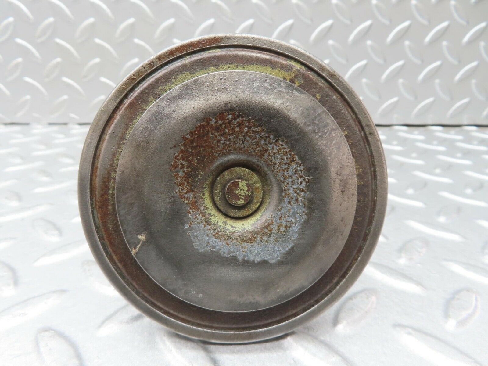 13590 Mercedes-Benz W123 200 Horn 002952