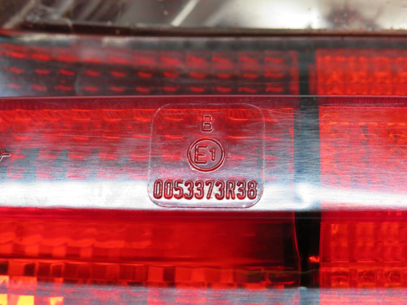 37846 Mercedes-Benz A124 320E Cabriolet Tail Light Right Side 0053373R38