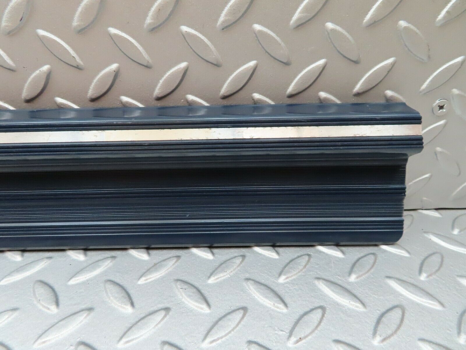 4360 Mercedes-Benz W123 230E Rear Left Door Sill Trim Blue