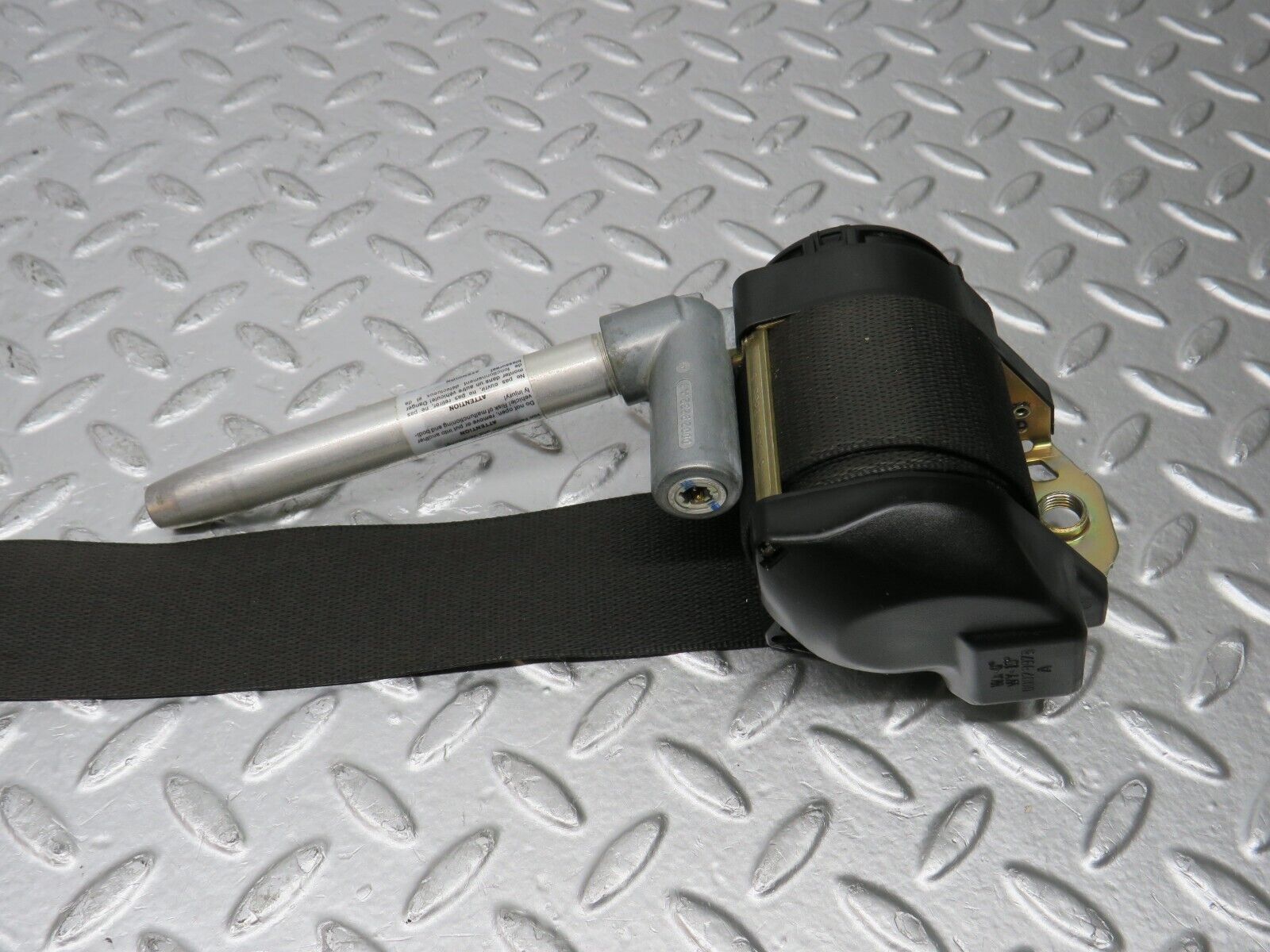 30559 Mercedes-Benz W124 230E Front Left Seat Belt With Buckle 1248600586