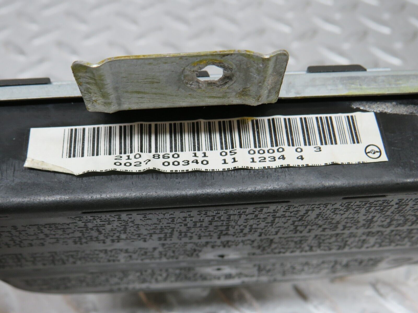 34767 Mercedes-Benz W210 320E Front Left Door Airbag 2108601105