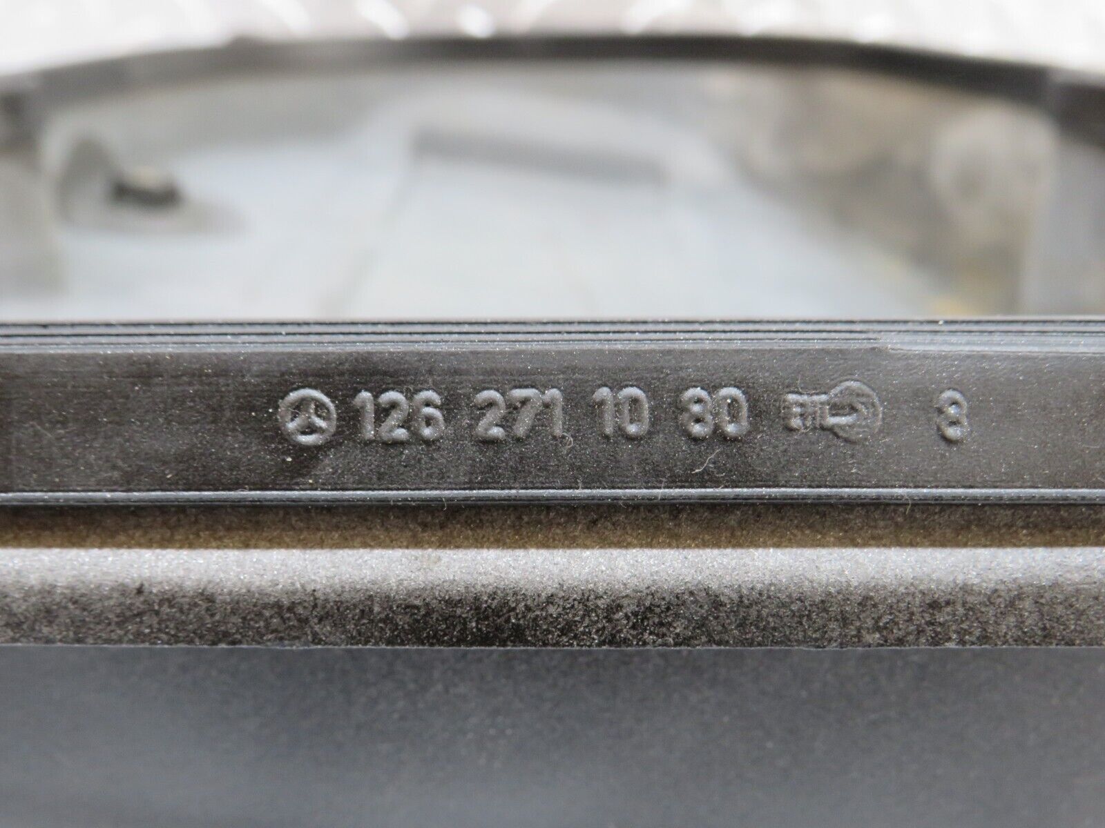 34613 Mercedes-Benz C126 380SEC Coupe Oil Pan Oil Sump 1262711080