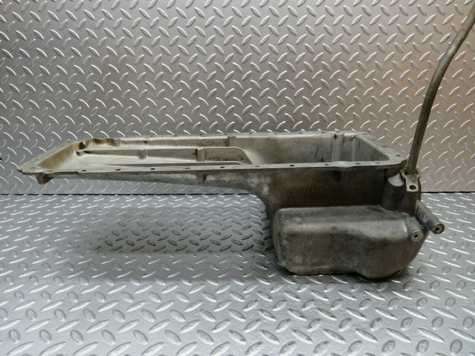 22816 Mercedes-Benz C107 450SLC Coupe Oil Pan Oil Sump 1170100013