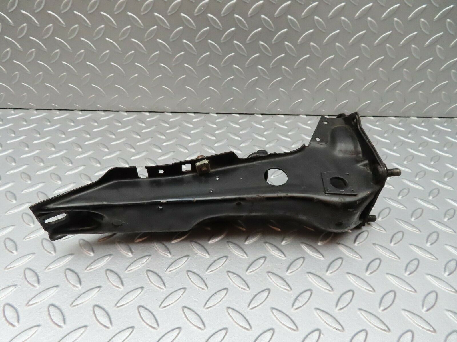 3665 Mercedes-Benz W108 280SE Brake Pedal Bracket