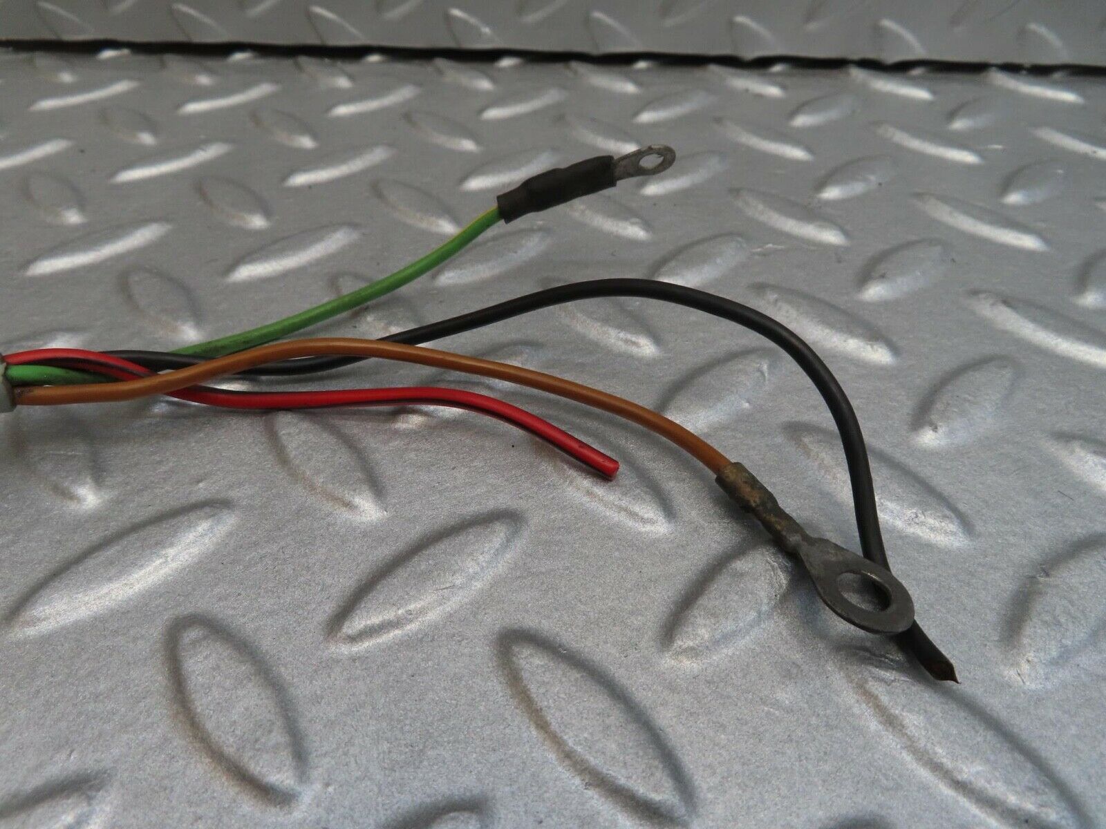 15997 Mercedes-Benz W123 280E Ignition Control Unit Cable 09961811