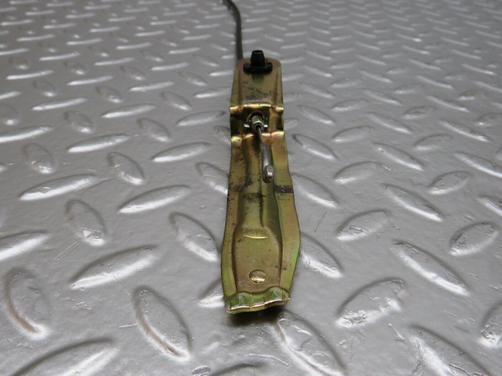 24914 Mercedes-Benz W140 S320 Front Right Door Lock Cable 1407600404