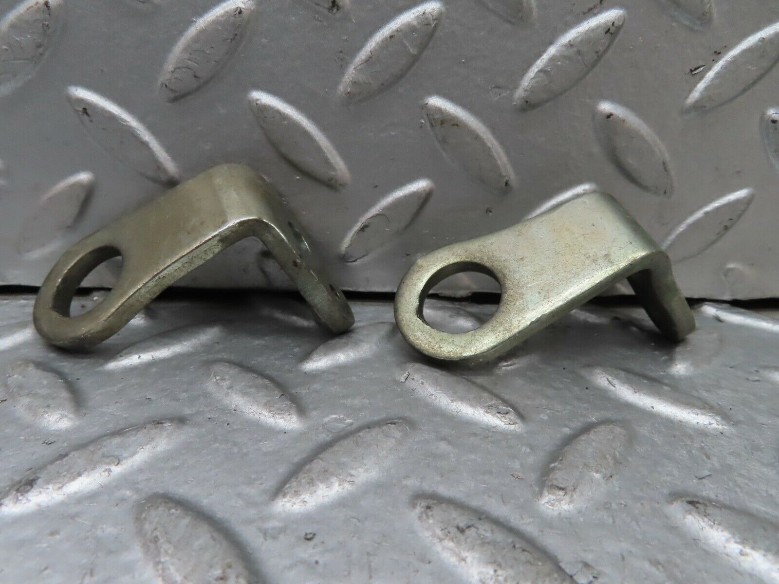 19610 Mercedes-Benz C140 CL420 Coupe Engine Lifting Eyes Hooks