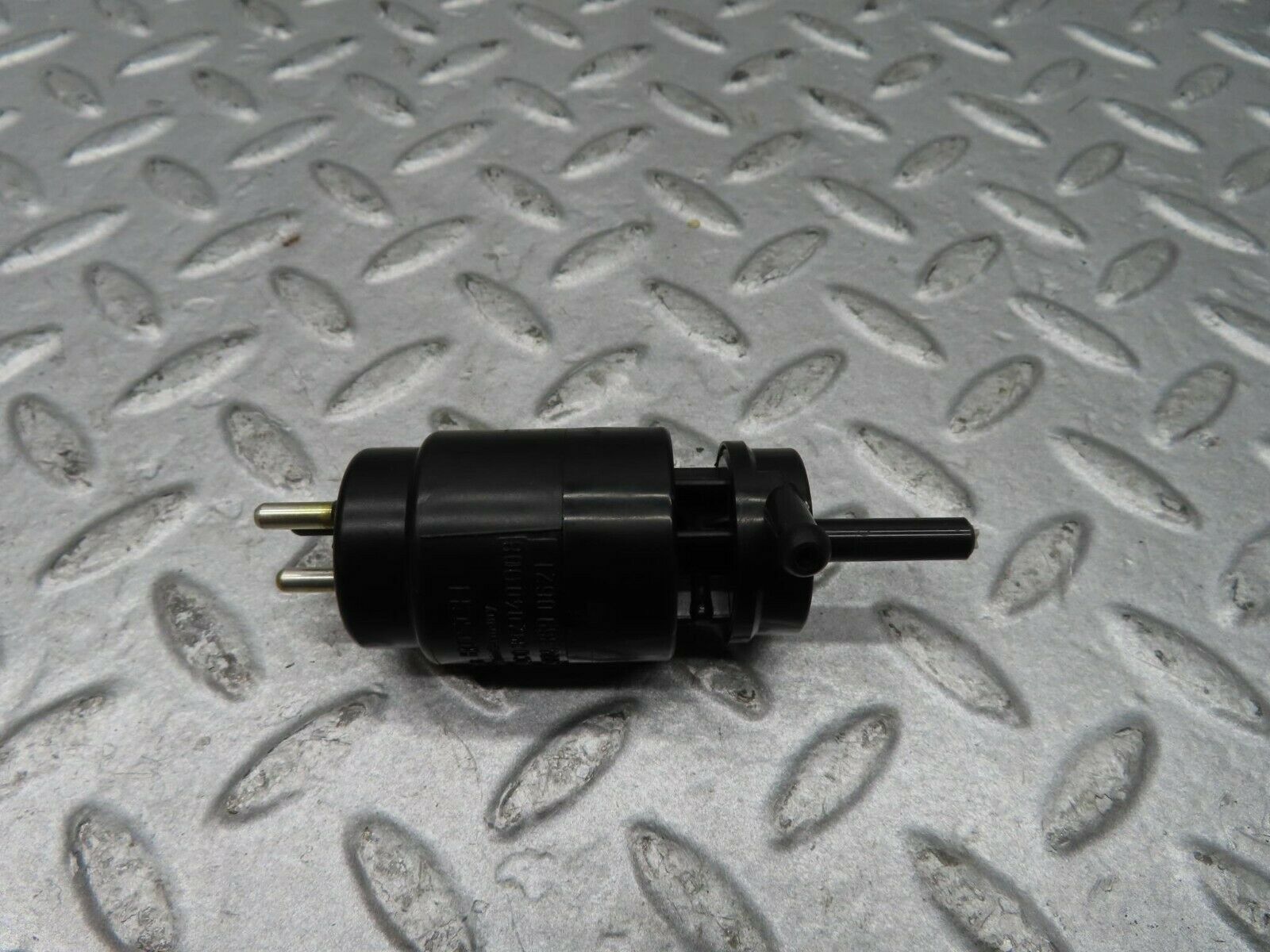 16630 Mercedes-Benz C107 380SLC Windscreen Washer Pump Bosch 1248690621