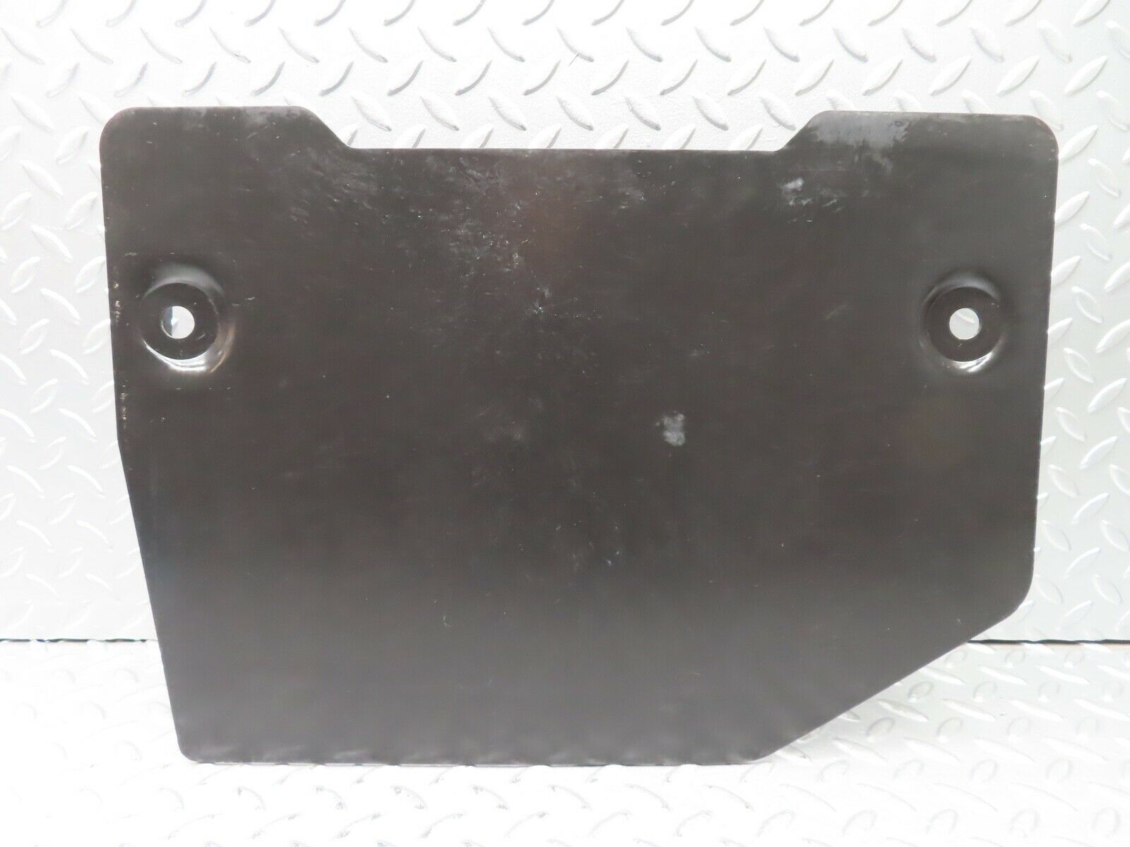 21500 Mercedes-Benz W126 300SE Foot Well Panel Left Side 1266840537